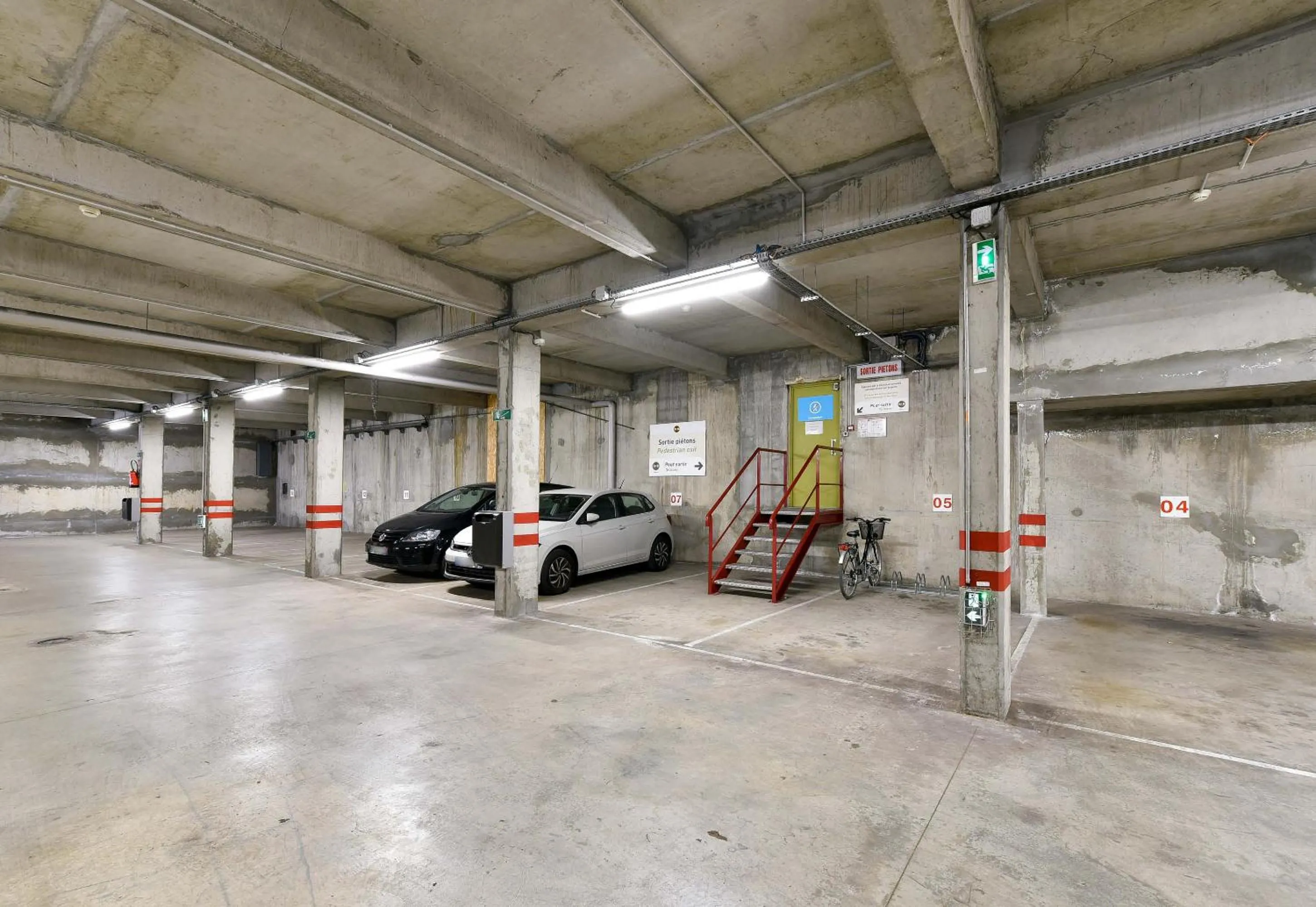 Parking in B&B HOTEL Toulouse Centre Canal du Midi