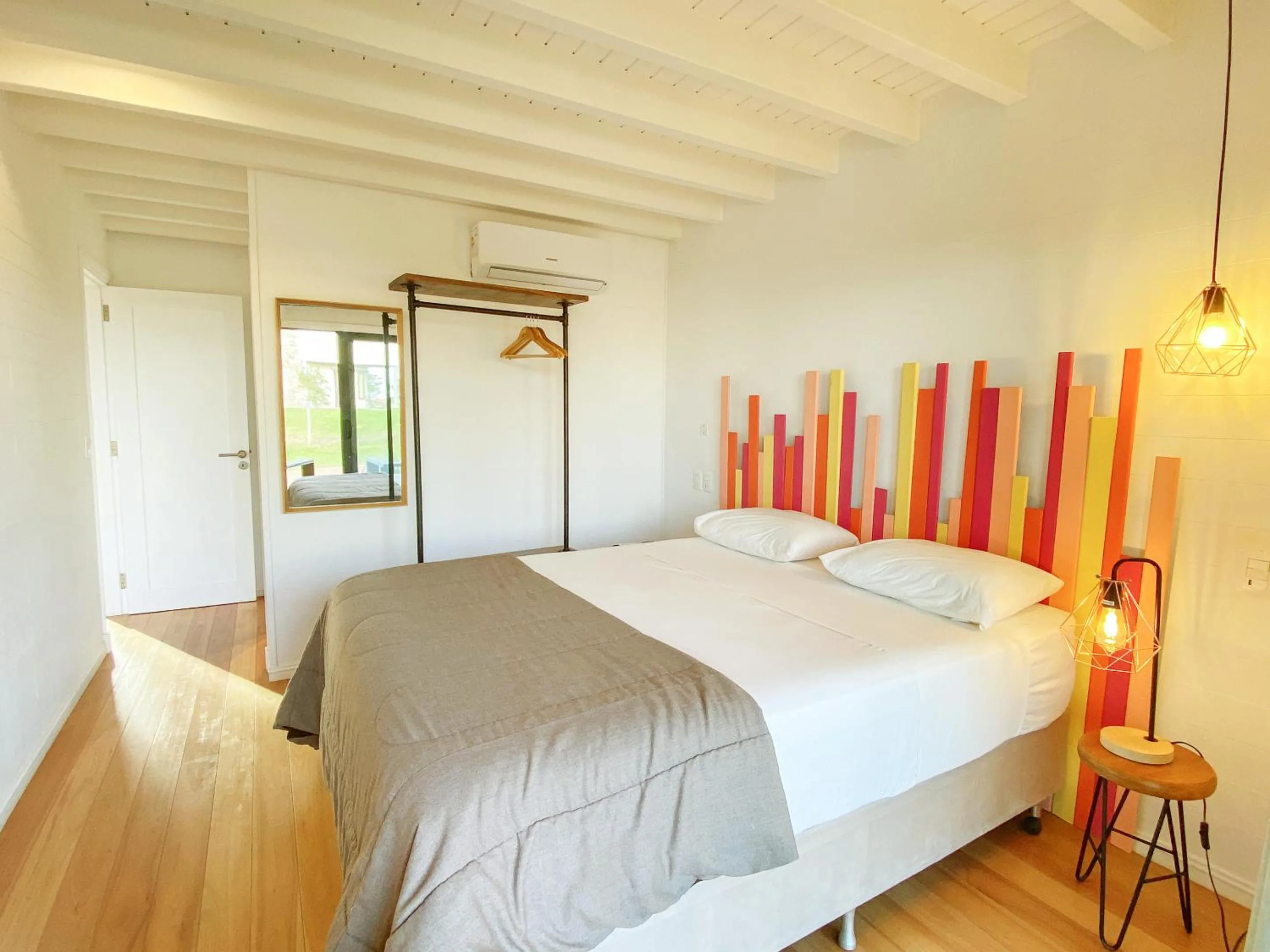 Bed in El Diablo y el Mar