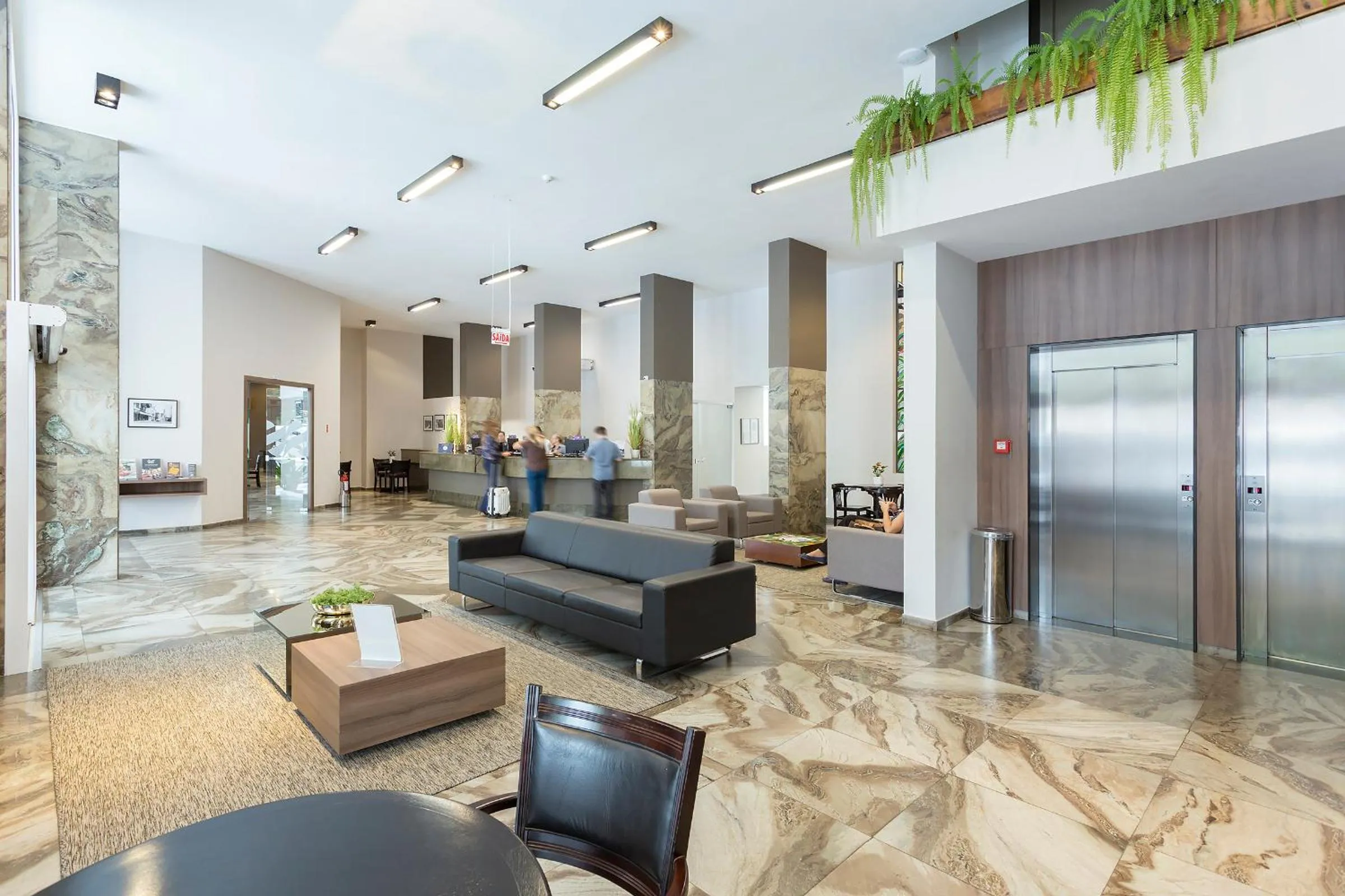Lobby or reception in Slaviero Blumenau