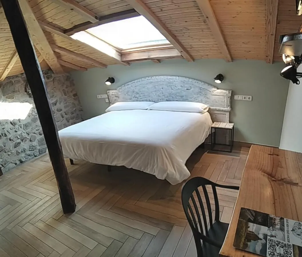 King Room in Casa rural Abatetxe