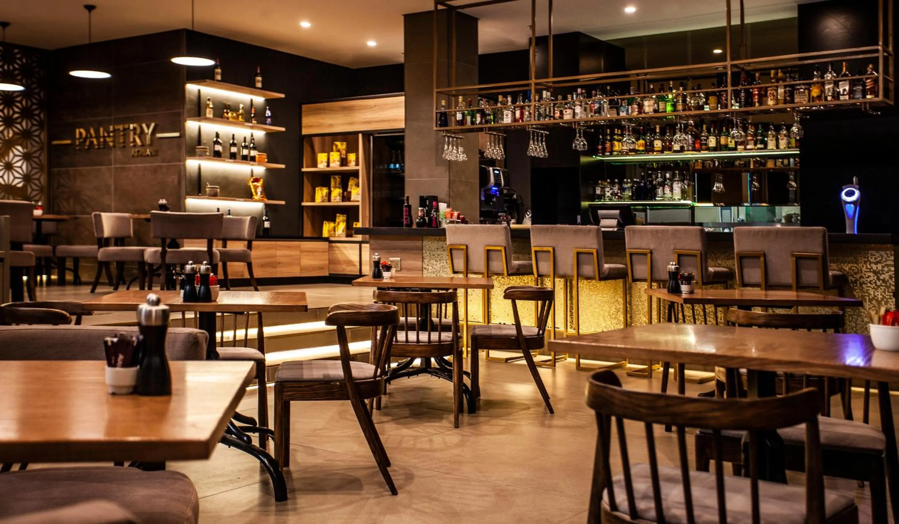 Food and drinks in Avani Windhoek Hotel & Casino