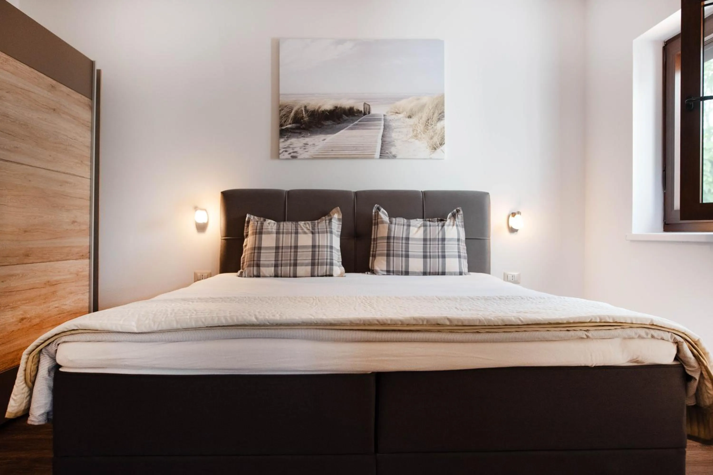 Bed in Apartments Deak