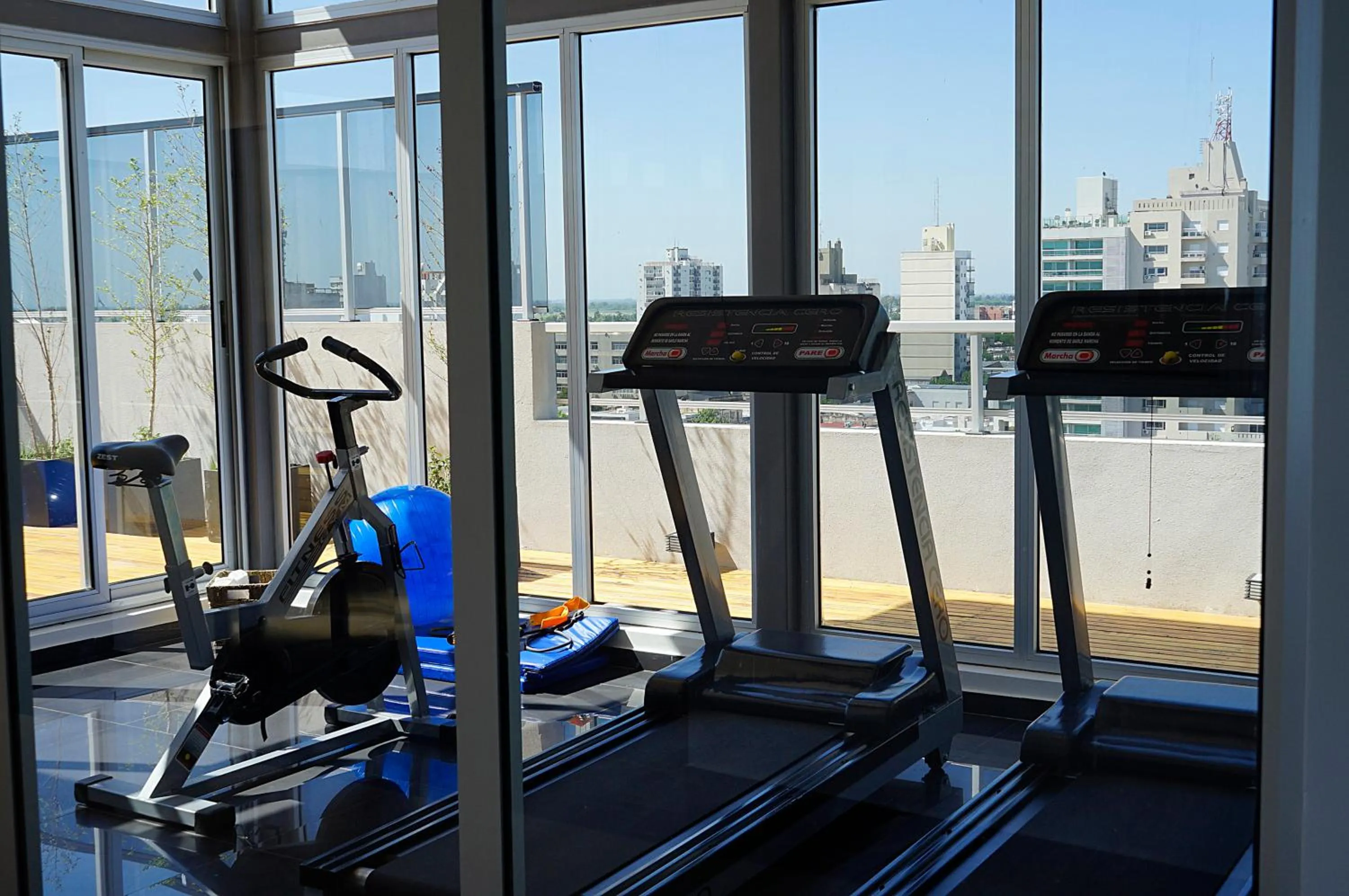 Fitness centre/facilities in Amerian Rafaela Hotel