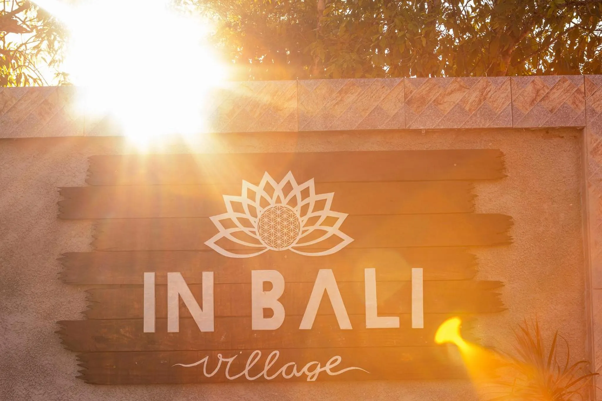 Property logo or sign in Pousada In Bali - Maresias