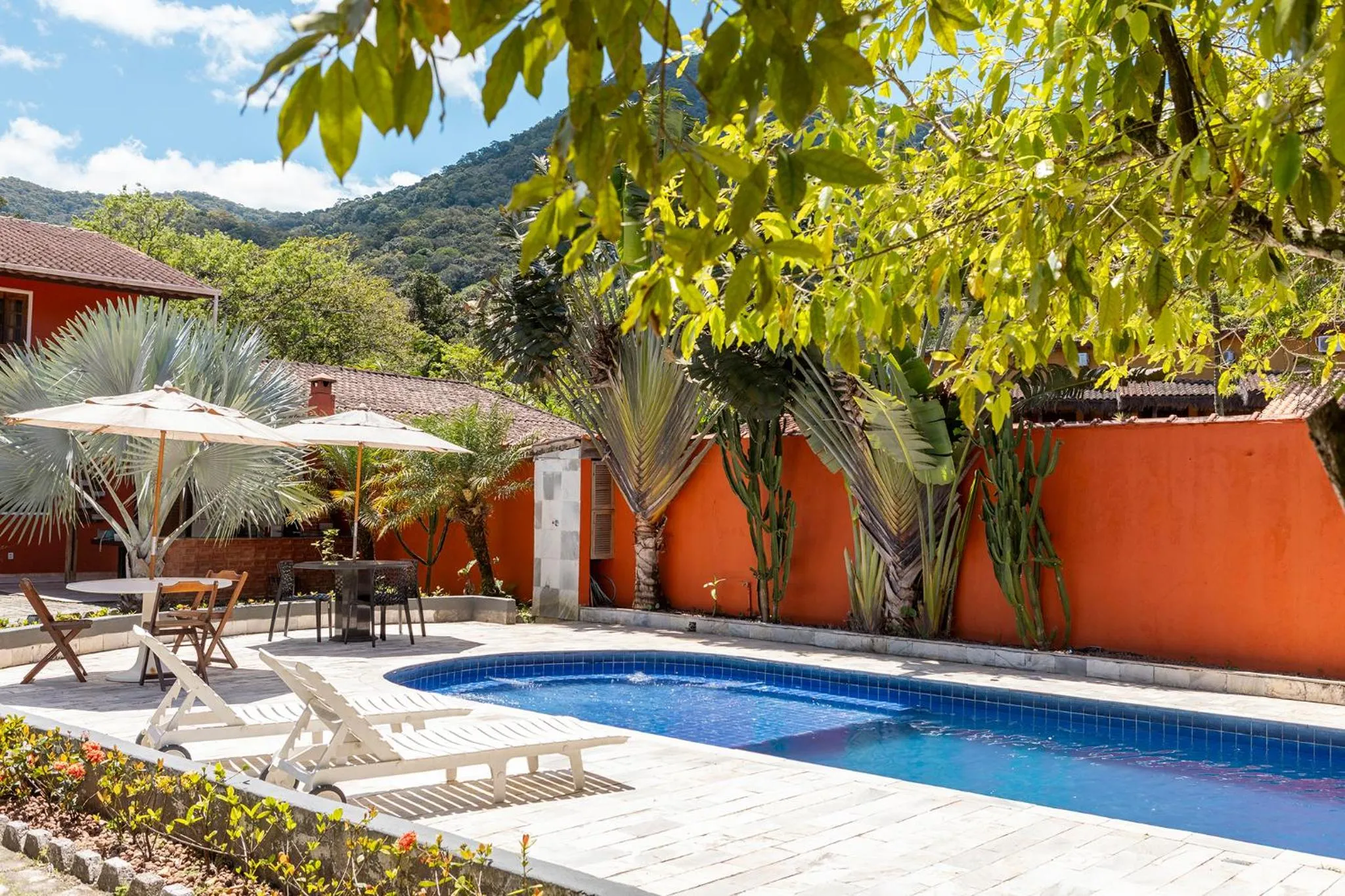 Pool view in Pousada In Bali - Maresias
