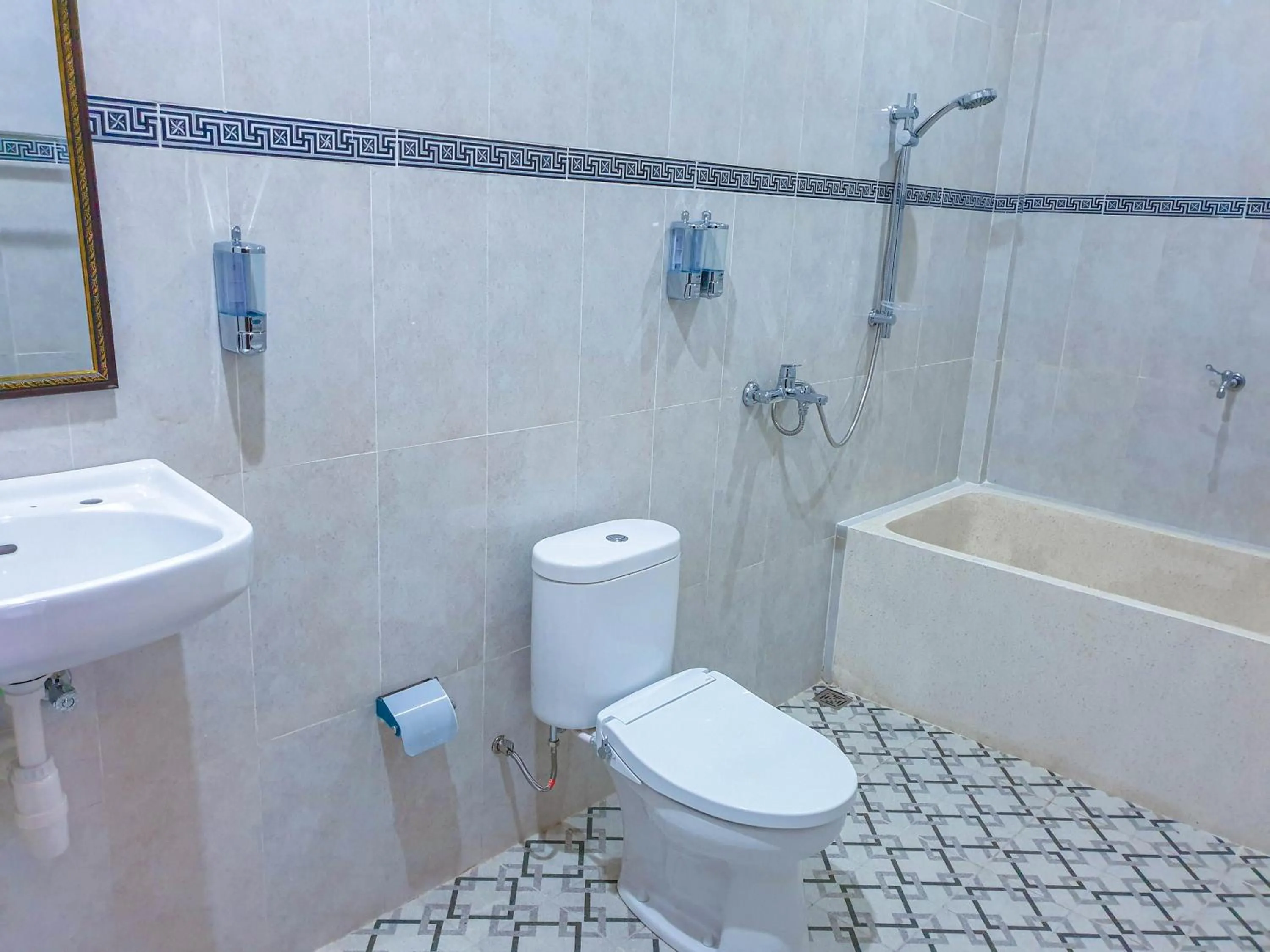 Bathroom in Juan Beach Bungalow