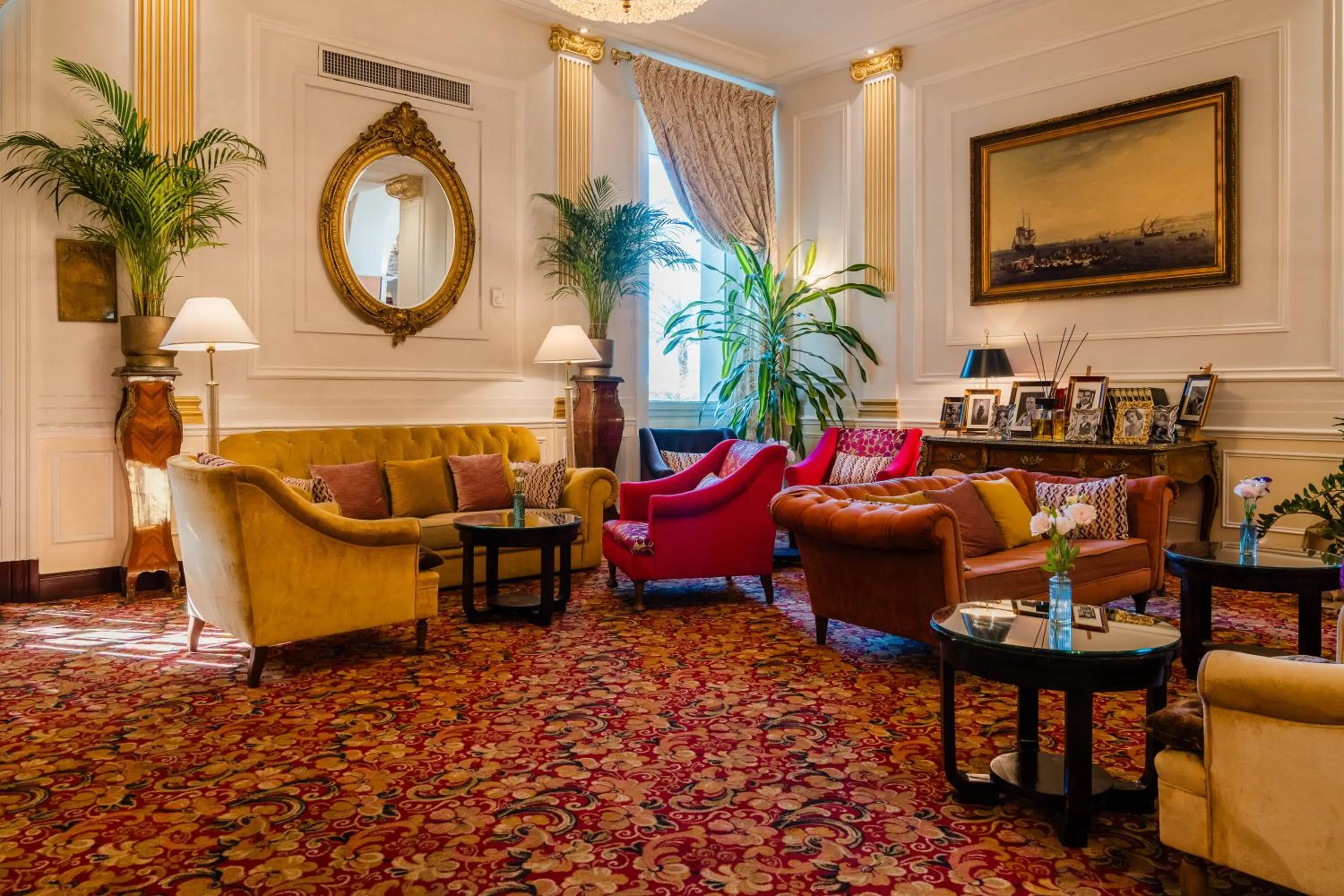 Lobby or reception in Hôtel West End Promenade