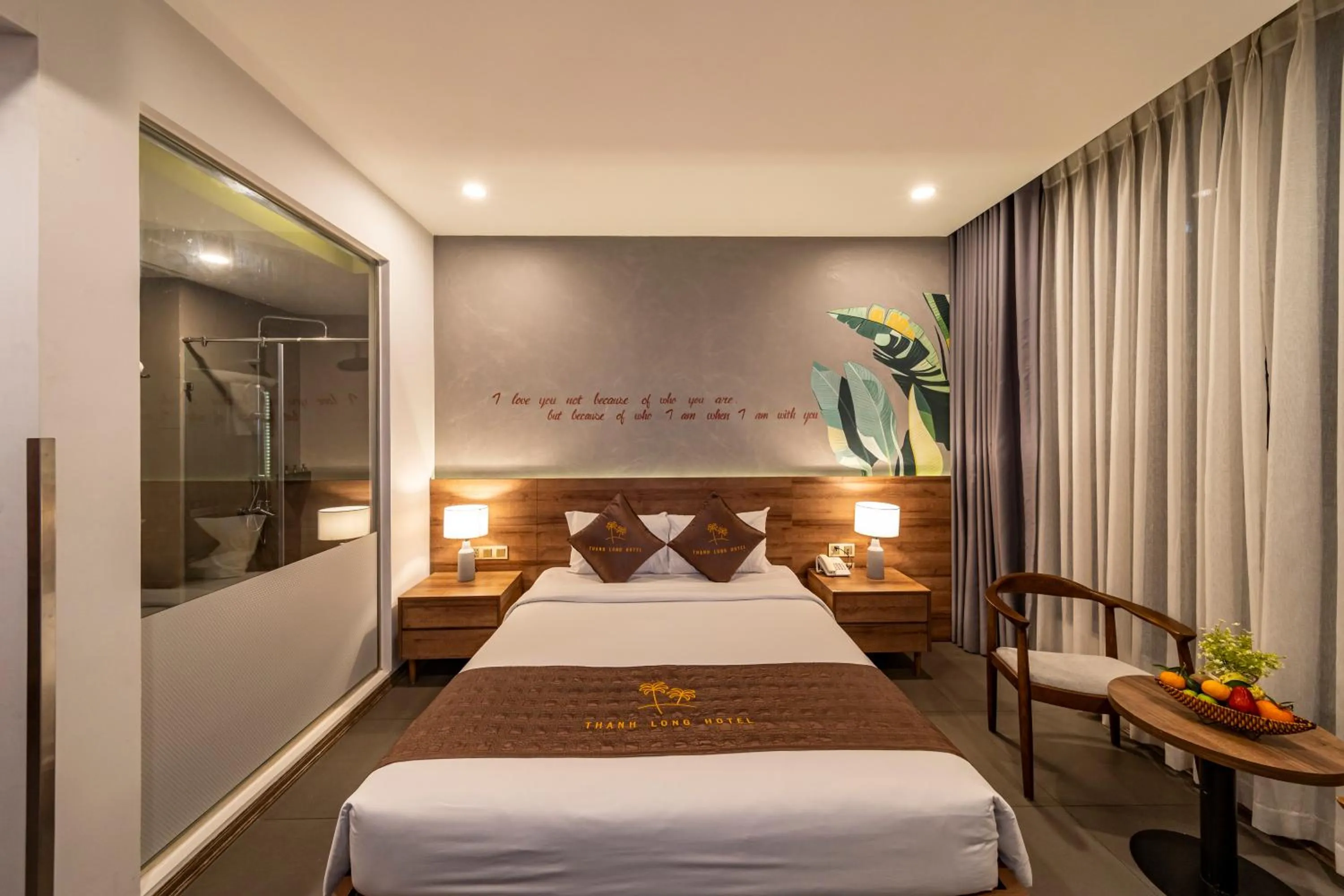Bed in Thanh Long Hotel - Tra Khuc