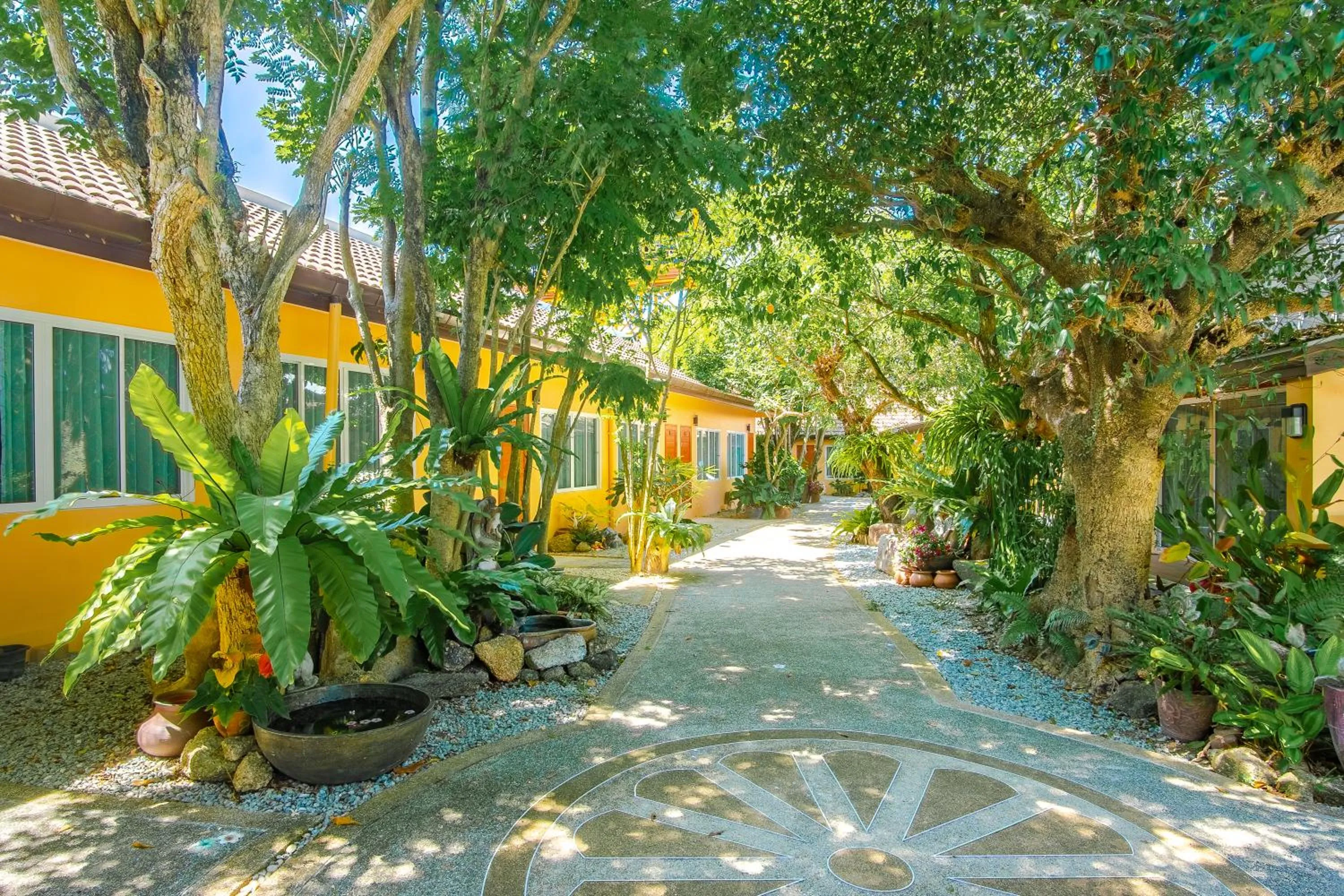 Property building in Prayai Changthai Resort