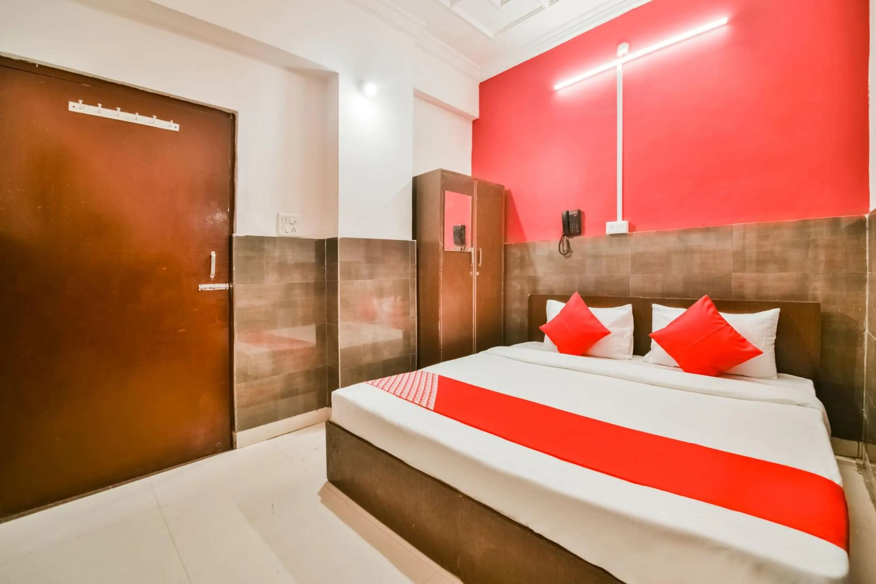 Bedroom in Hotel O King's Palace