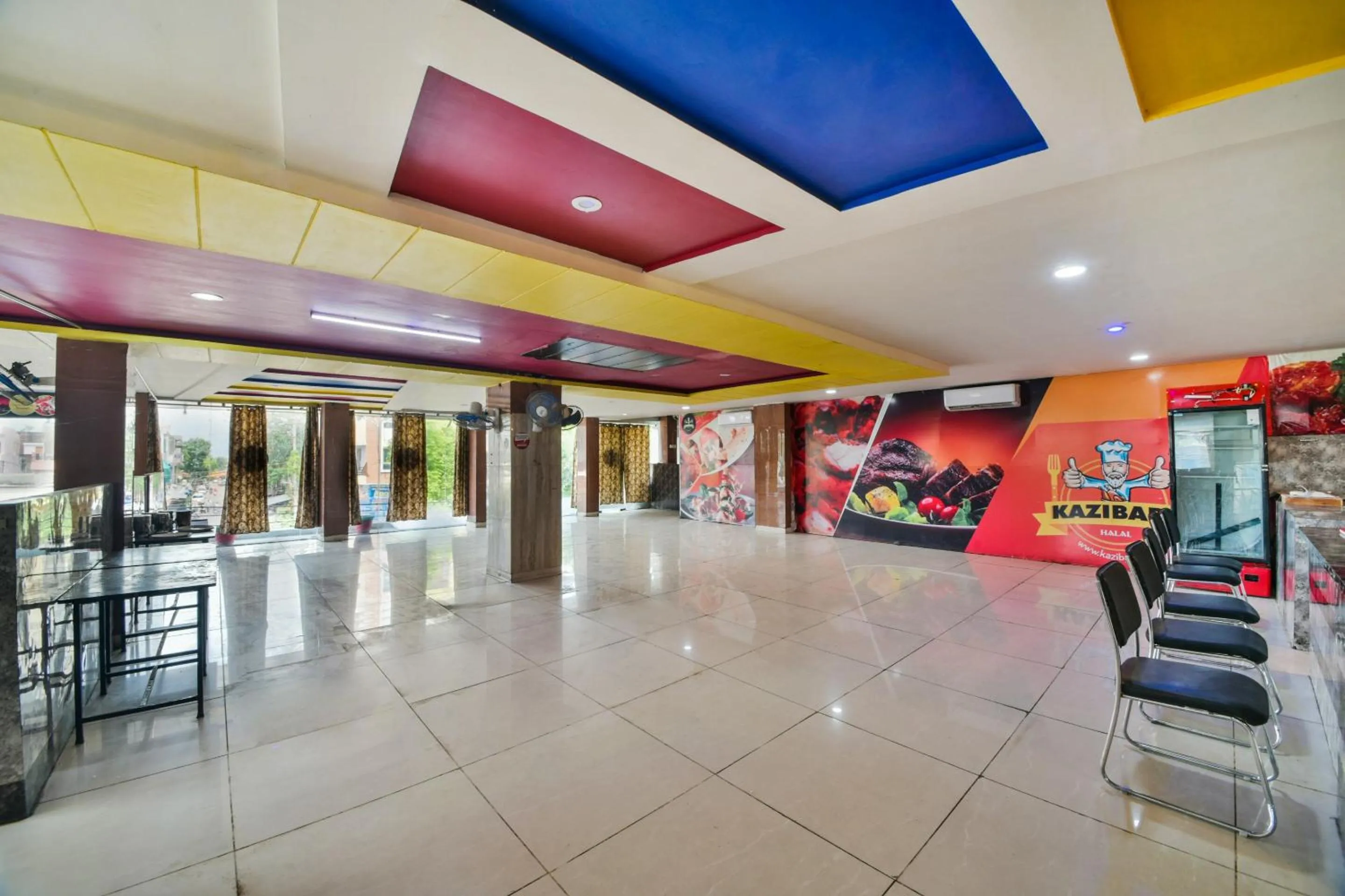 Lobby or reception in Hotel O King's Palace