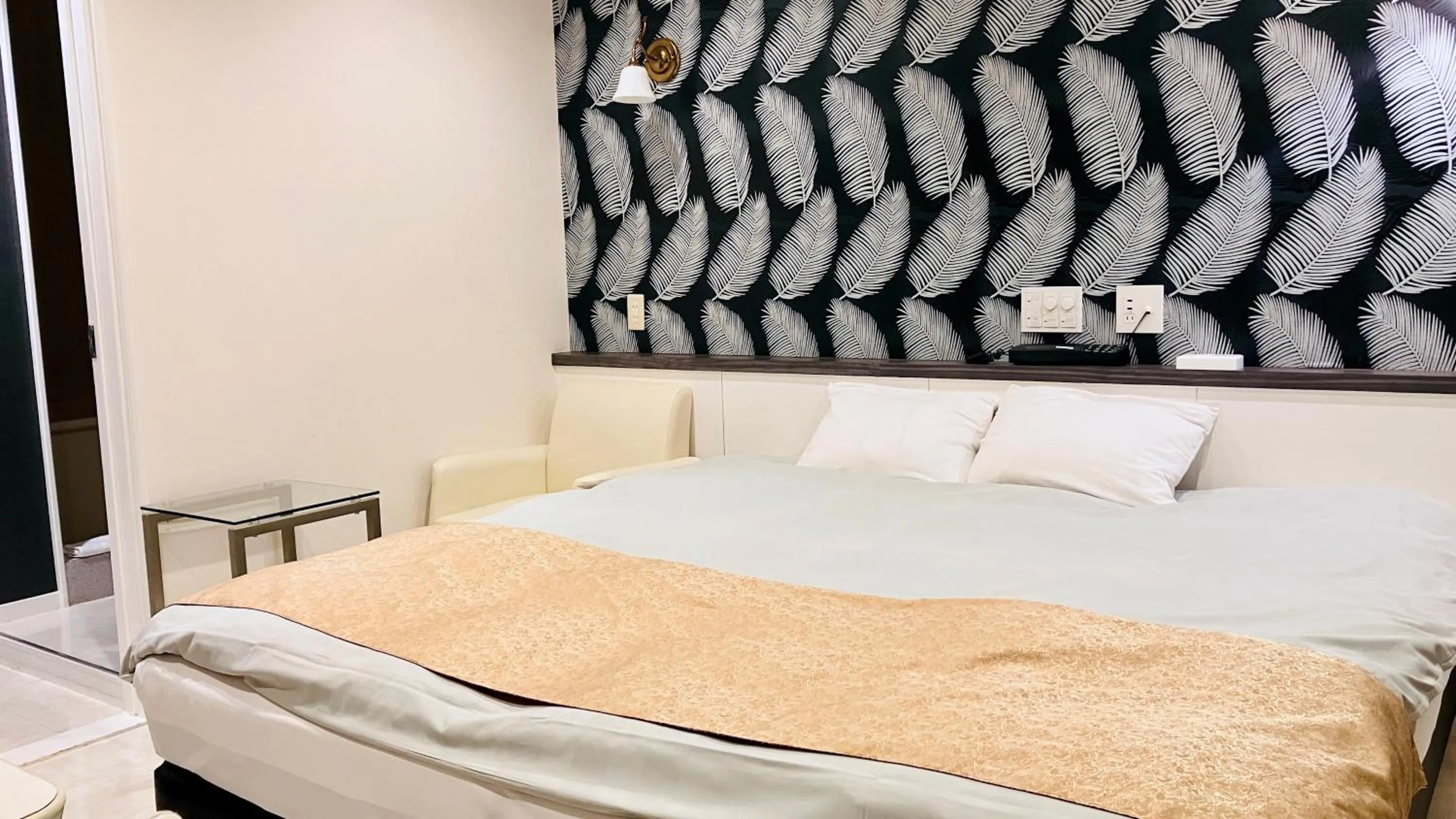 Bed in HOTEL LEX Numazu (Adult Only)