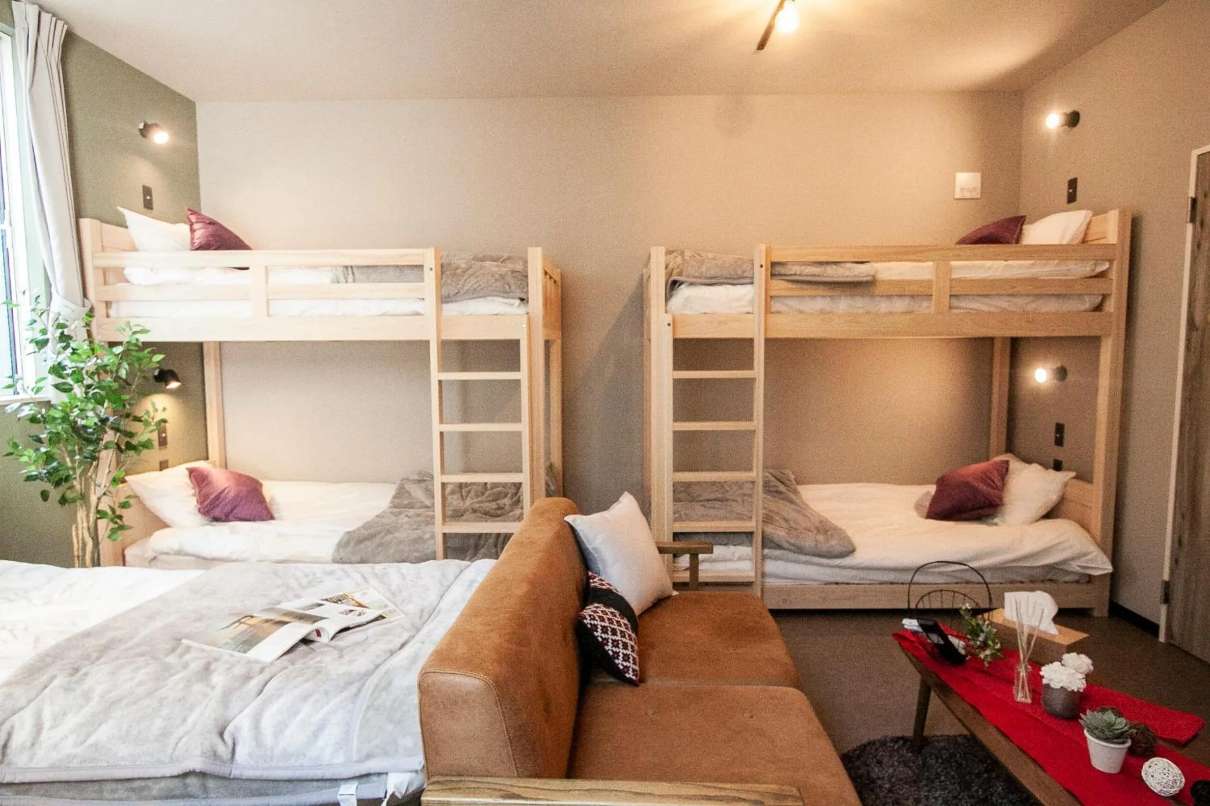 bunk bed in UCHI Living Stay ekolu
