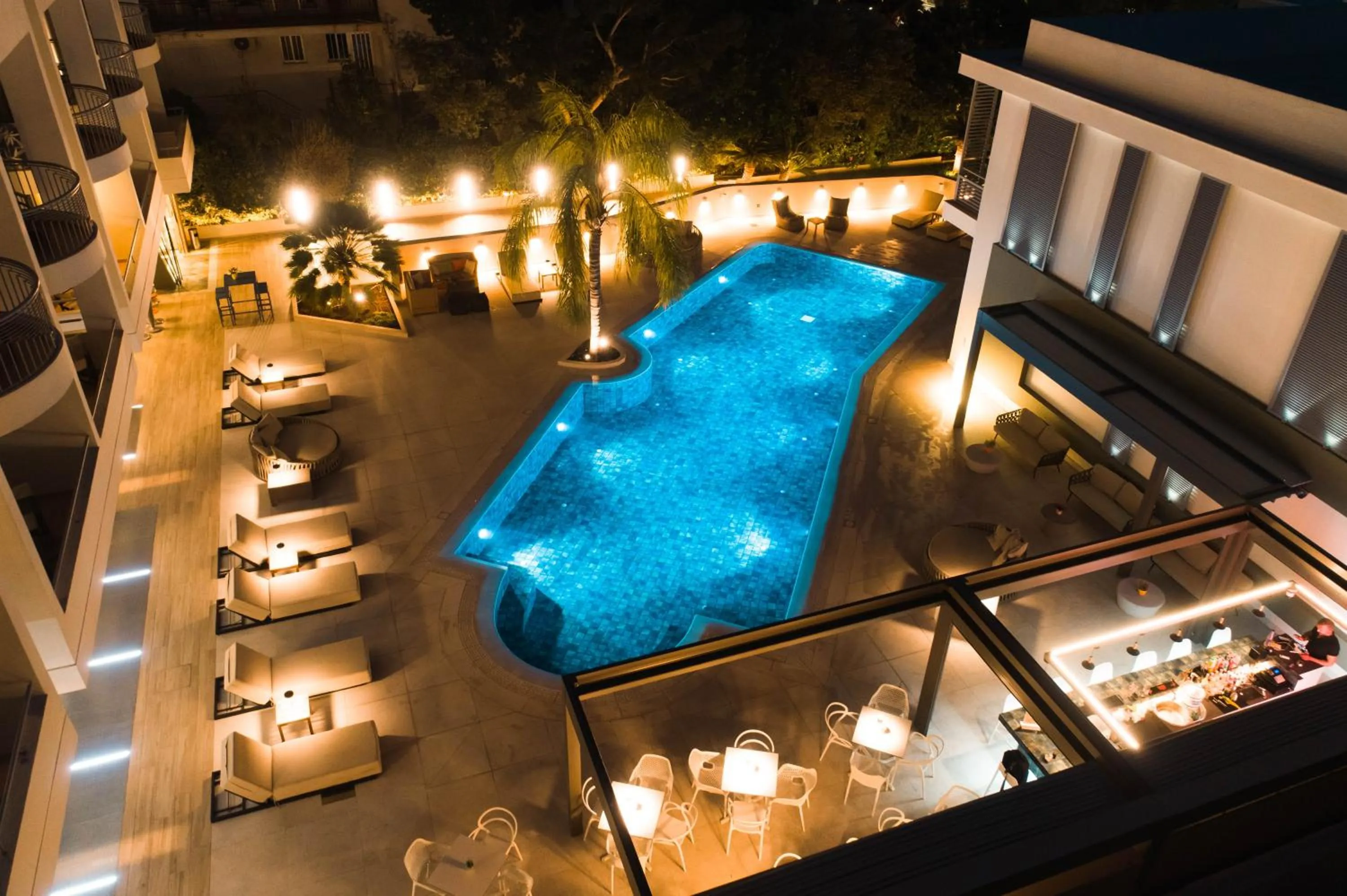 Property building in Flisvos Royal Hotel & Suites