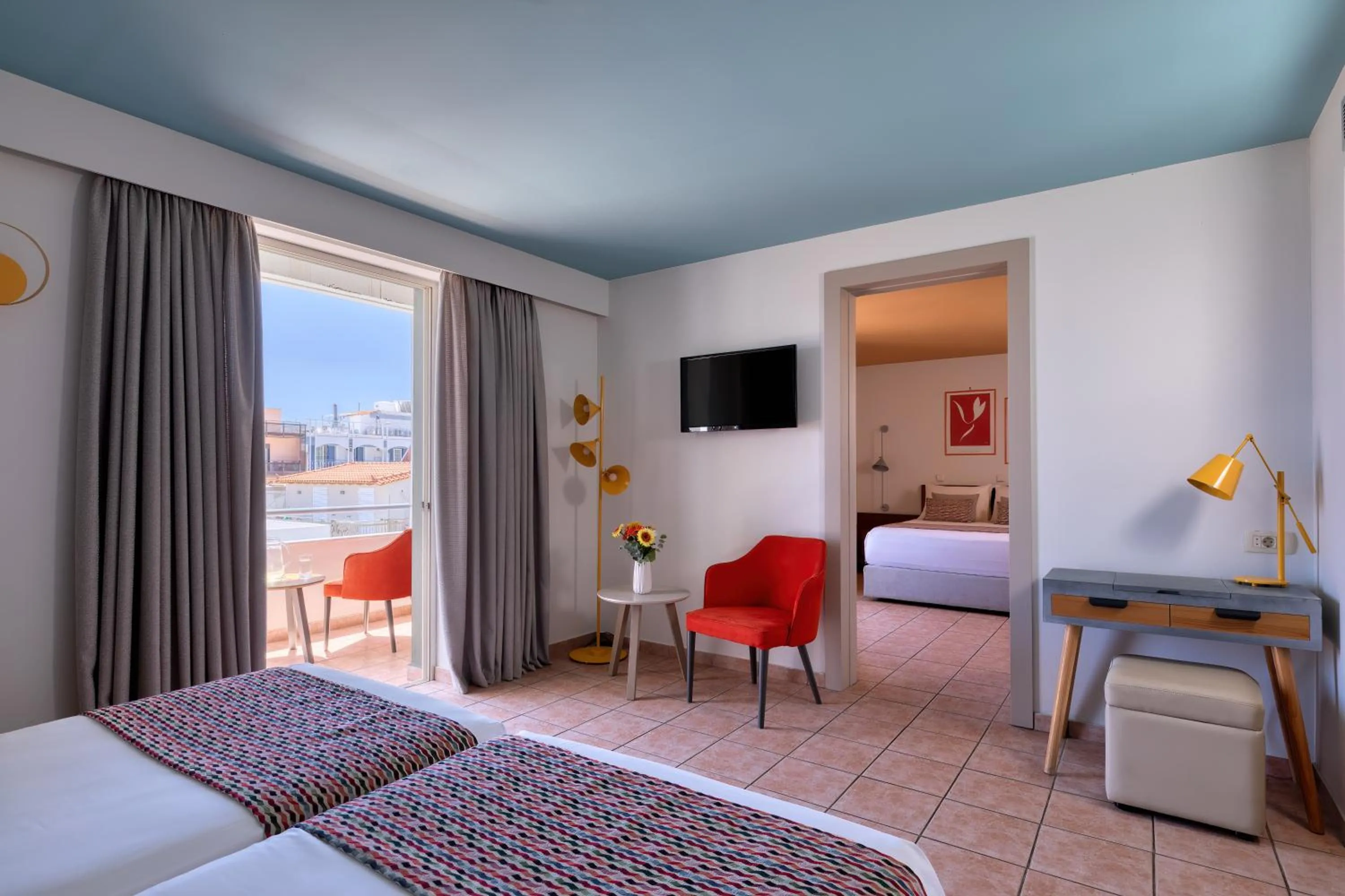 Photo of the whole room, Bed in Flisvos Royal Hotel & Suites