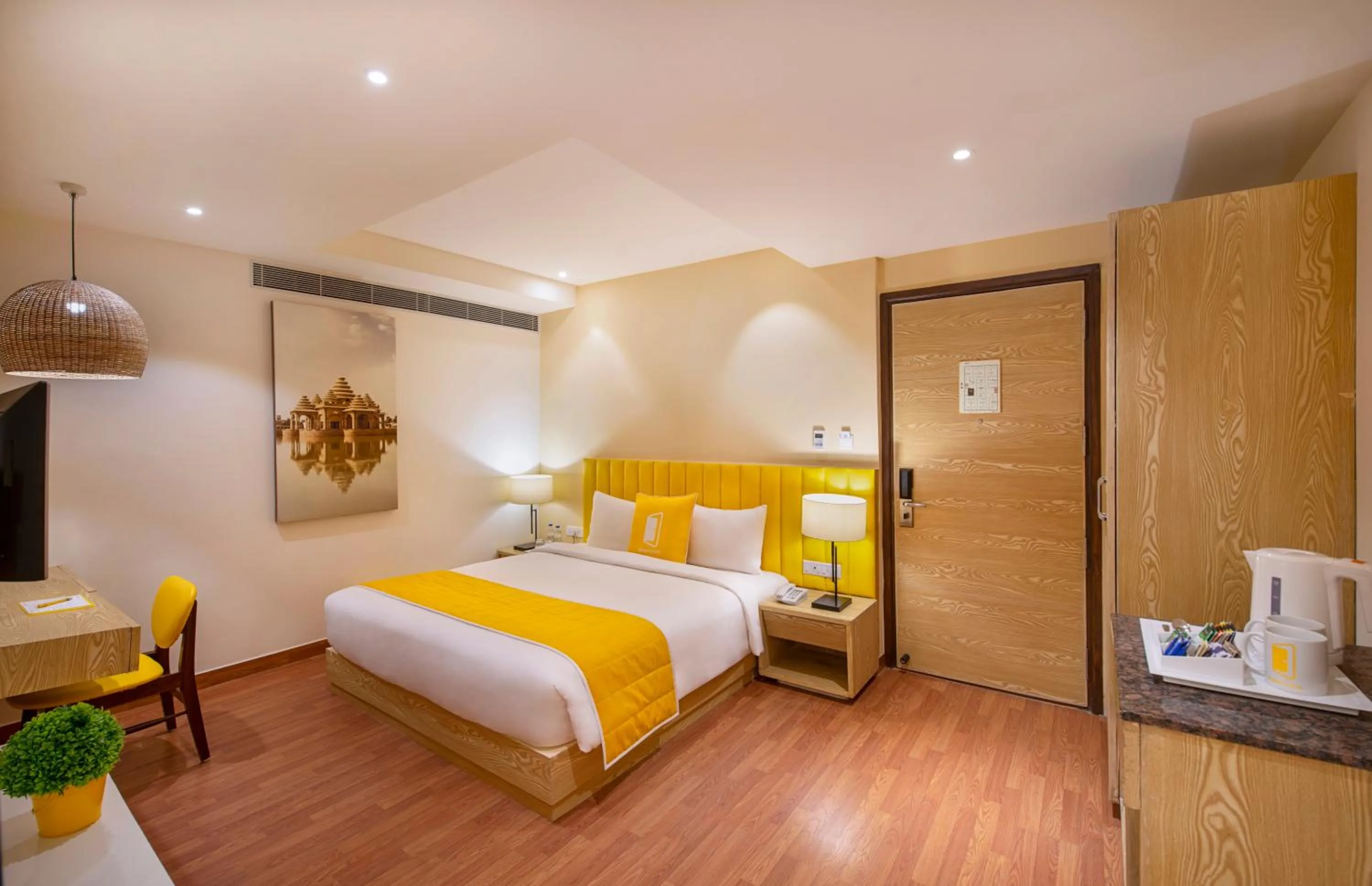 Bed in Bloom Boutique l Ranjit Avenue