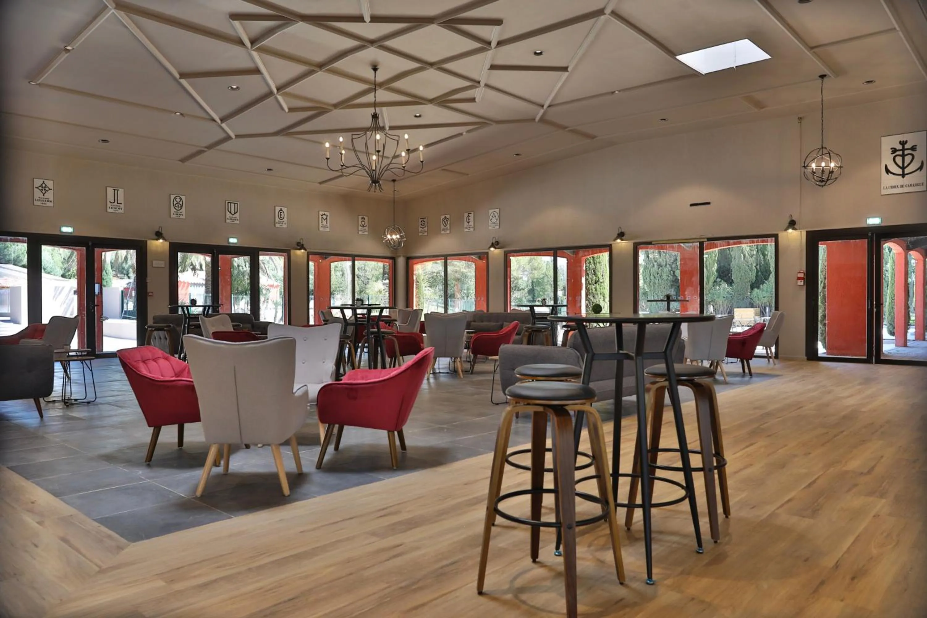 BBQ facilities in SOWELL HOTELS L'Olivier