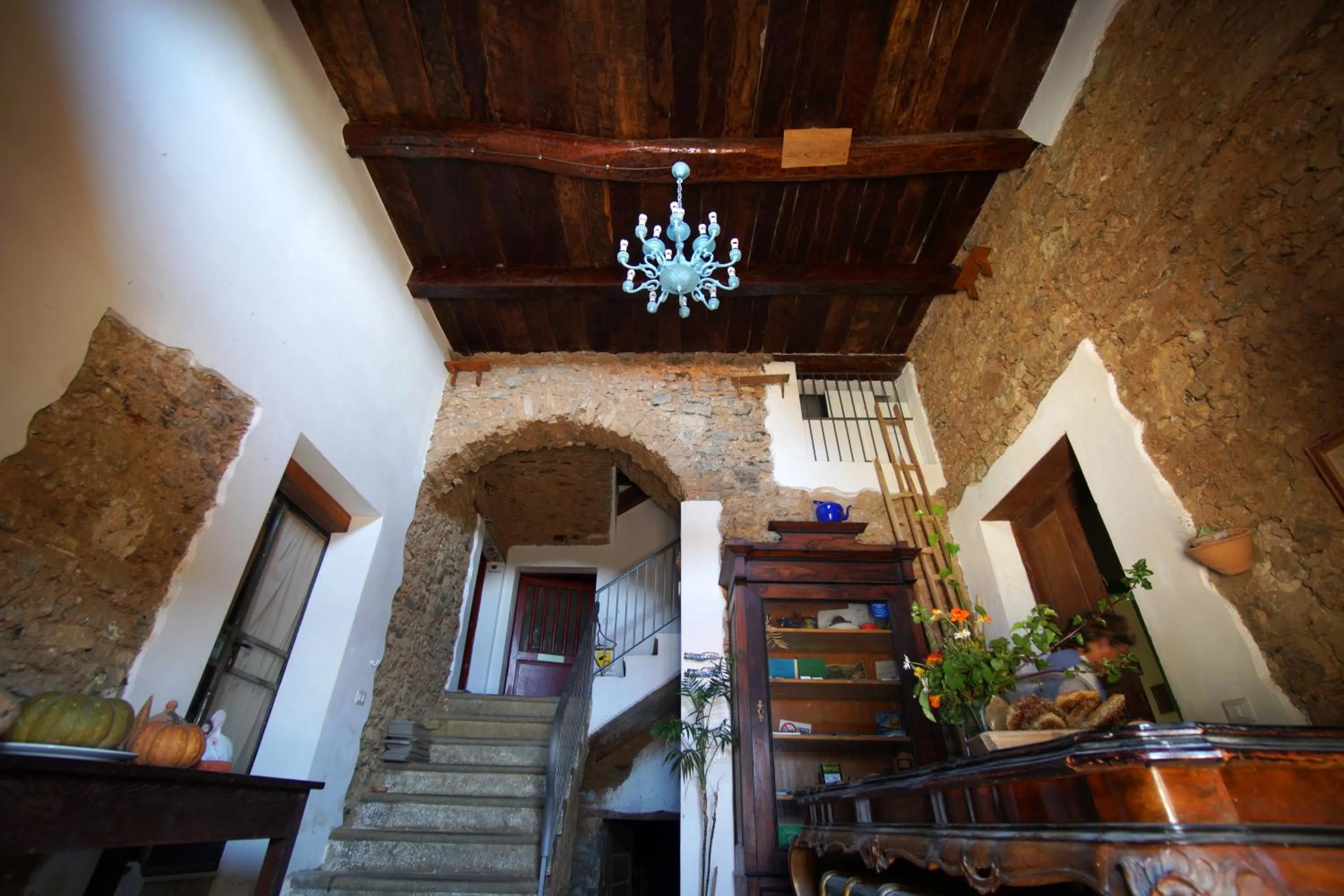 Lobby or reception in La Casa sul Blu Albergo Diffuso
