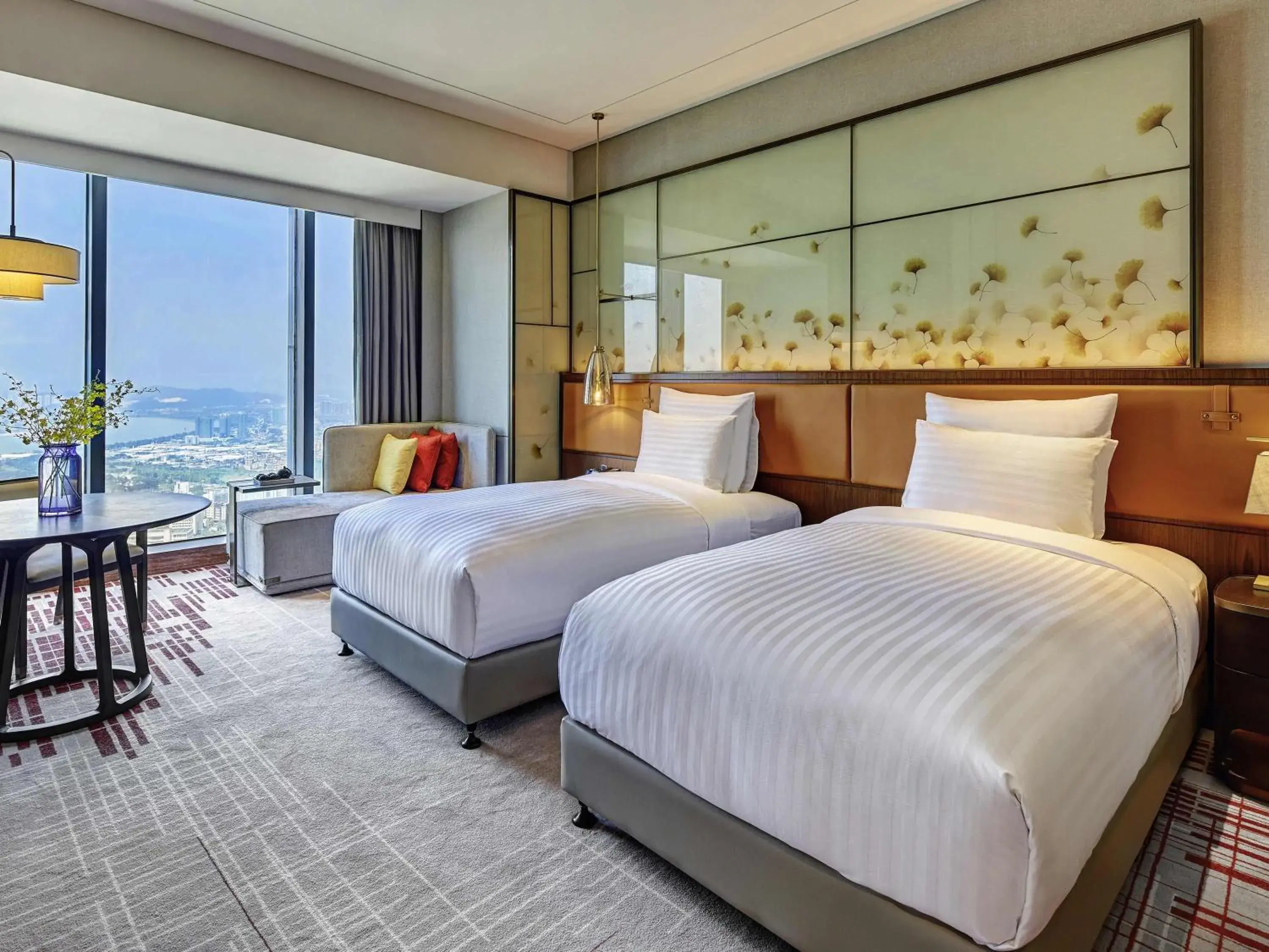 Superior Twin Room with City View in Pullman Huizhou Kaisa Superior Twin Room with City View in Pullman Huizhou Kaisa