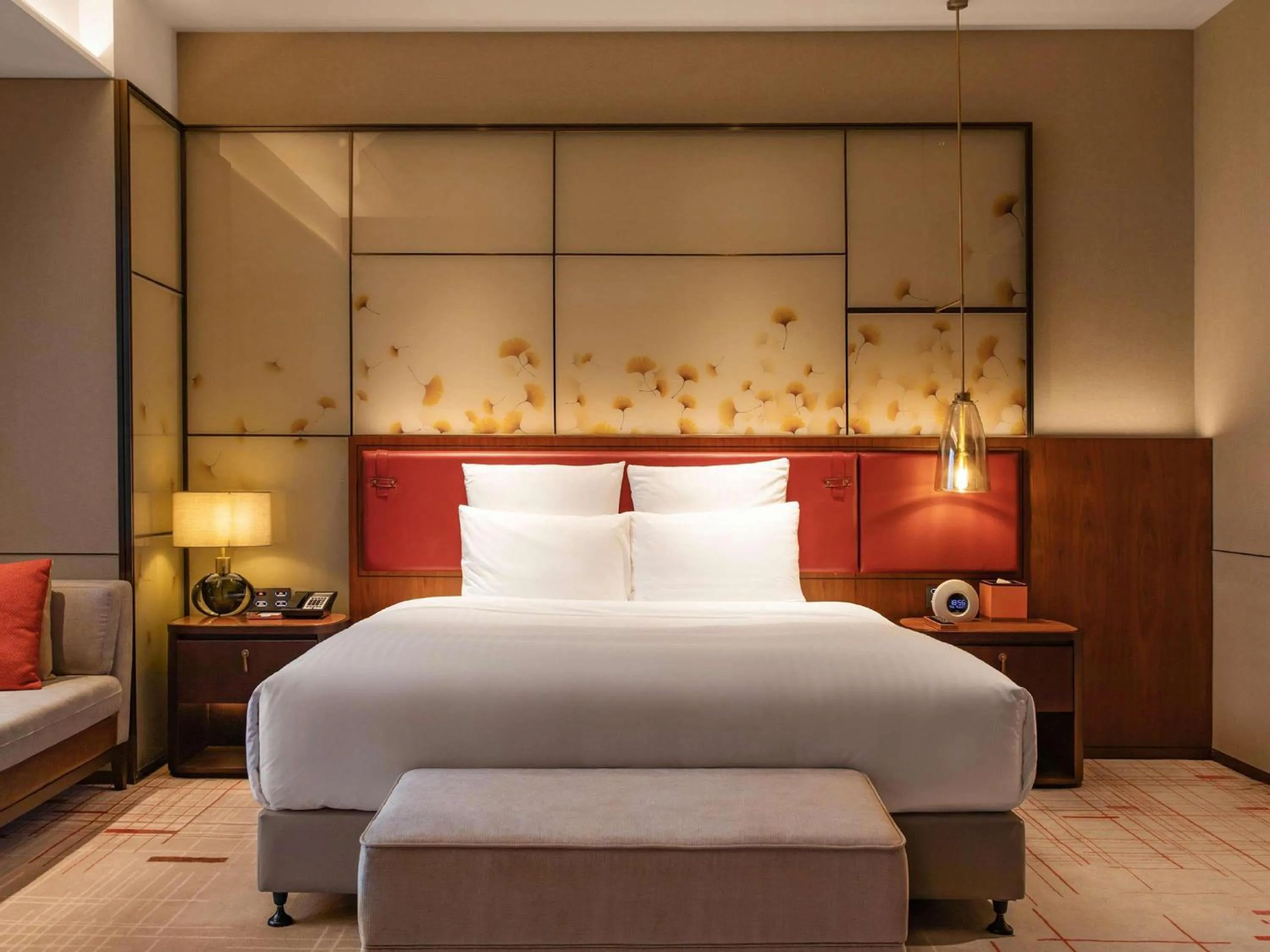 Bedroom, Bed in Pullman Huizhou Kaisa