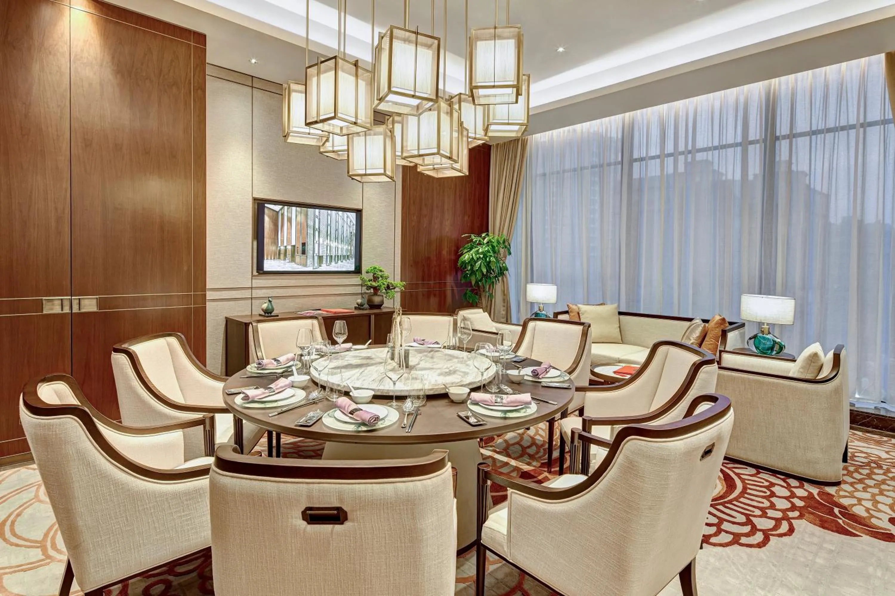 Restaurant/places to eat in Pullman Huizhou Kaisa