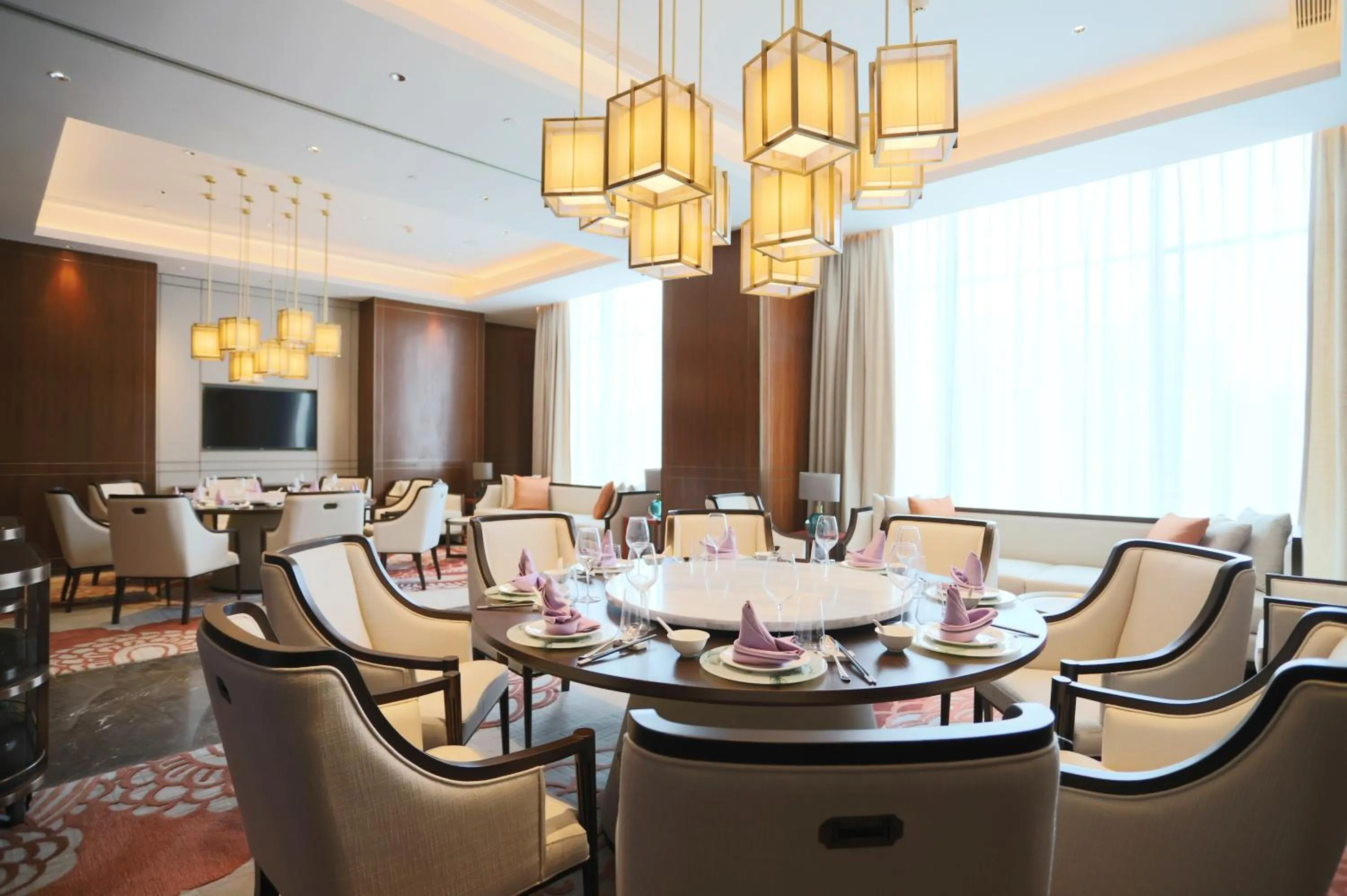 Restaurant/places to eat in Pullman Huizhou Kaisa