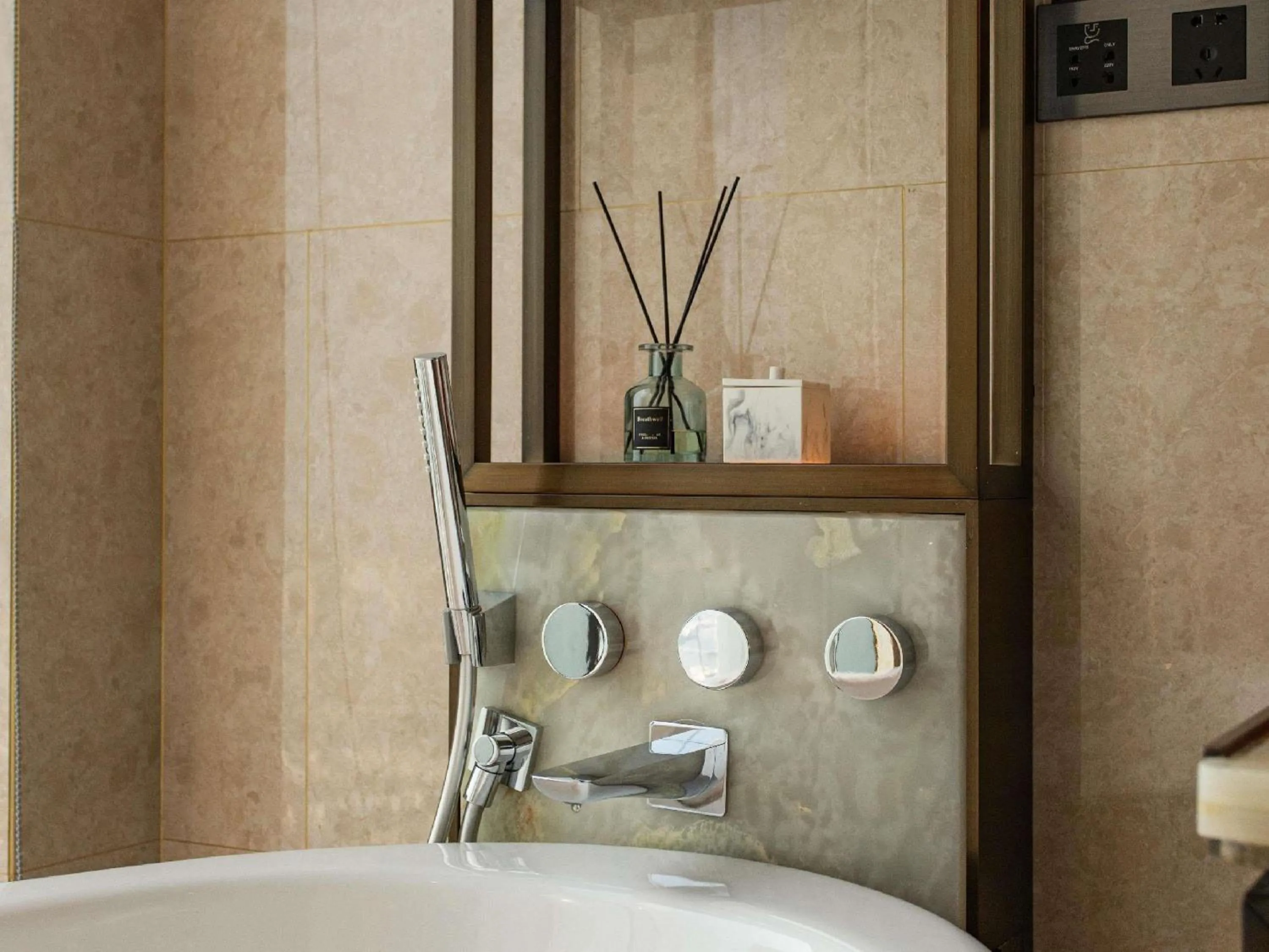 Bedroom in Pullman Huizhou Kaisa