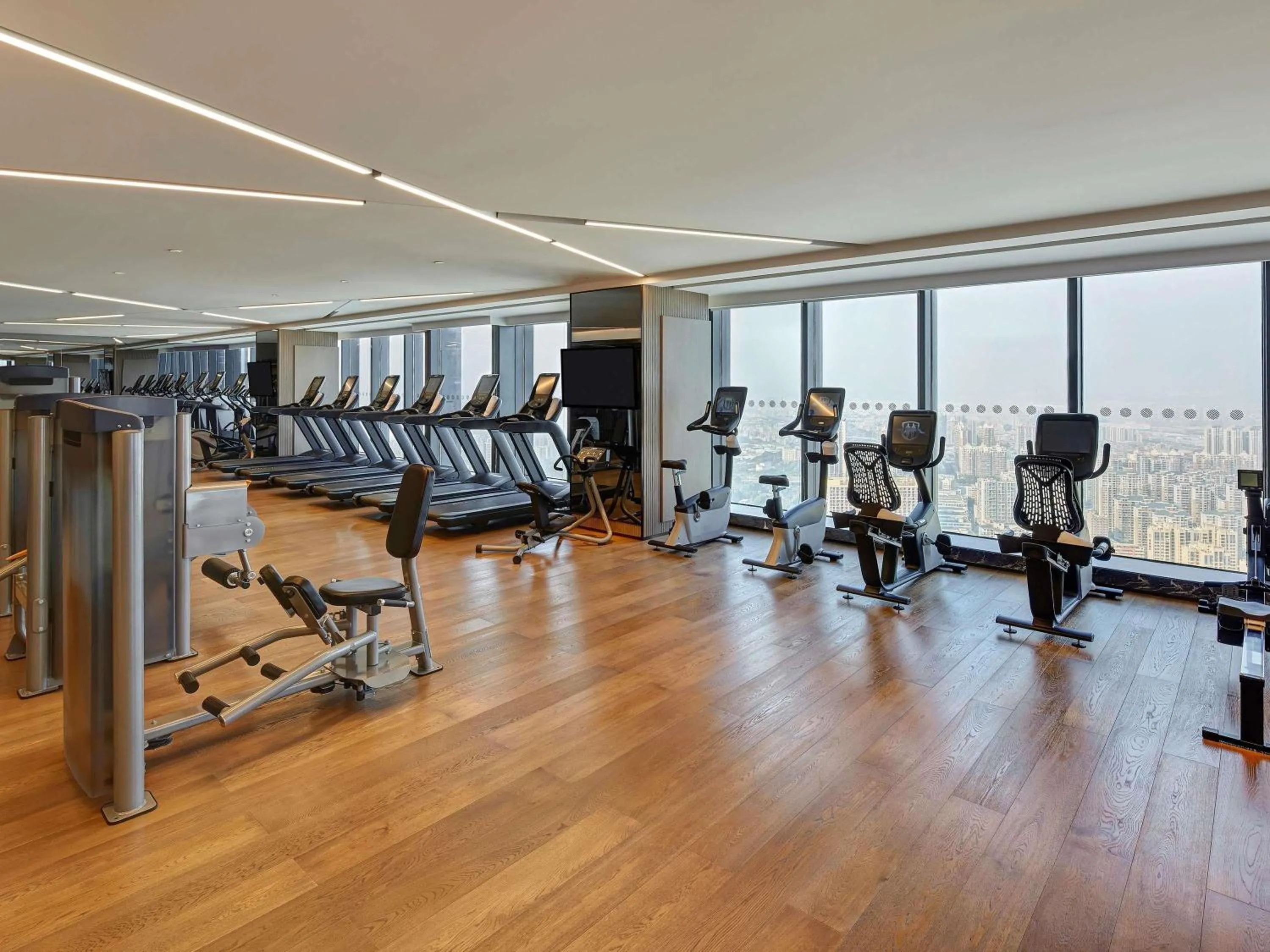 Fitness centre/facilities in Pullman Huizhou Kaisa
