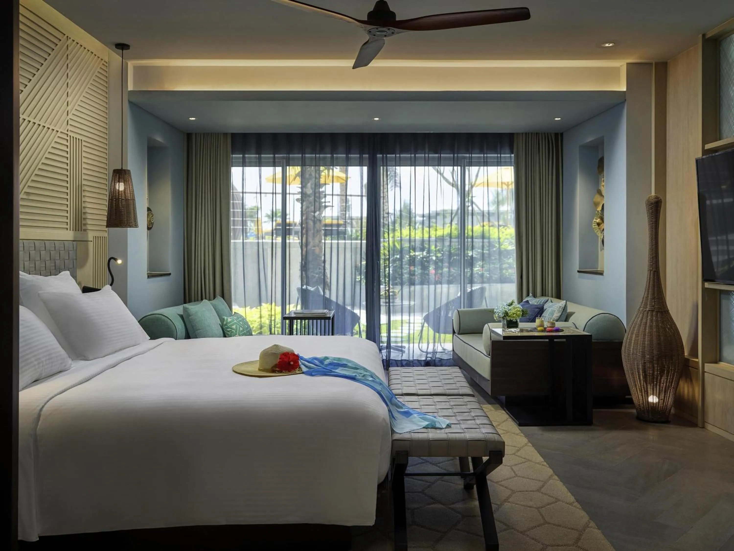 Bedroom, Bed in Pullman Phu Quoc Beach Resort