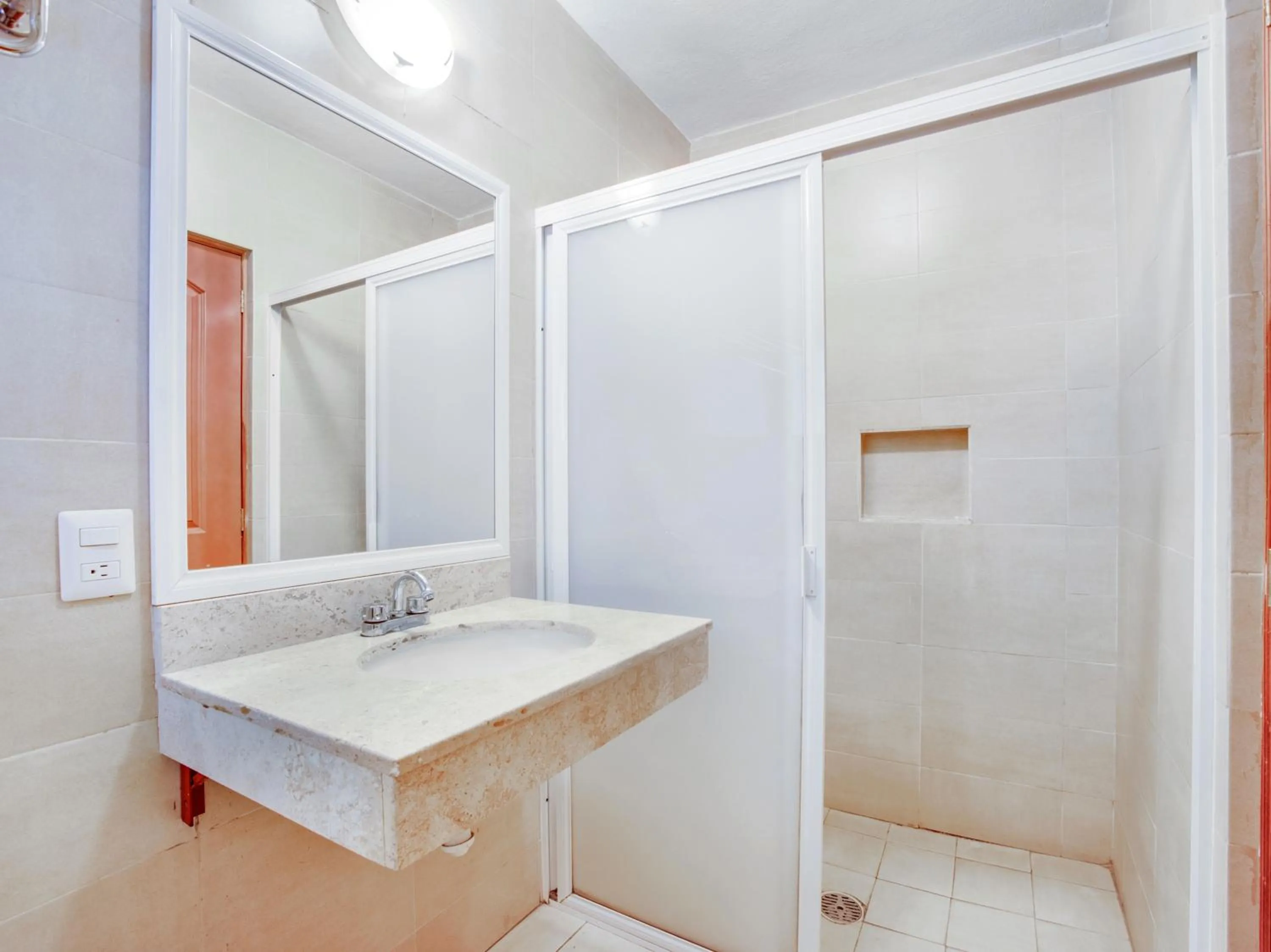 Bathroom in Hotel Patzcuaro