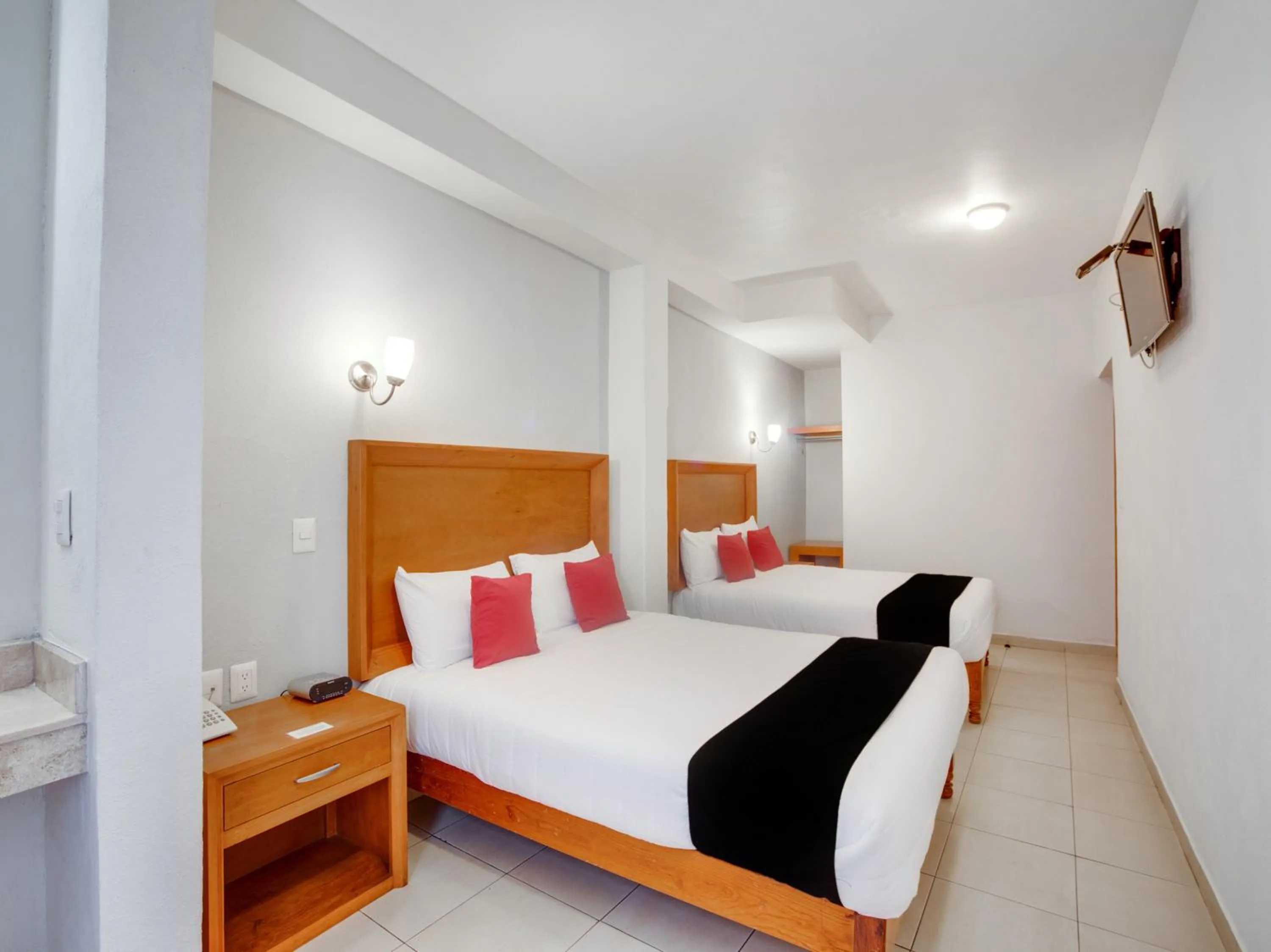 Bedroom, Bed in Hotel Patzcuaro