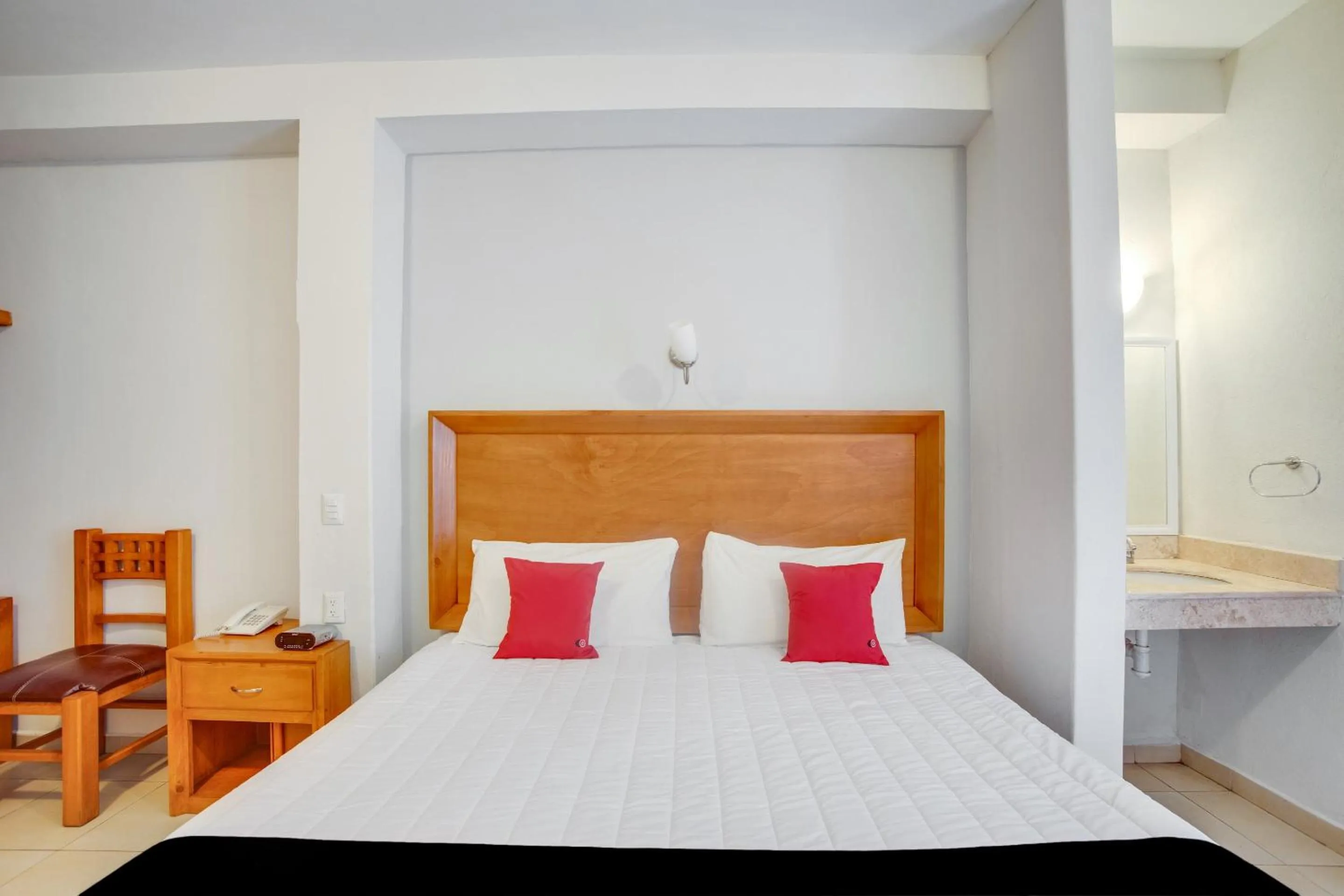 Bedroom, Bed in Hotel Patzcuaro