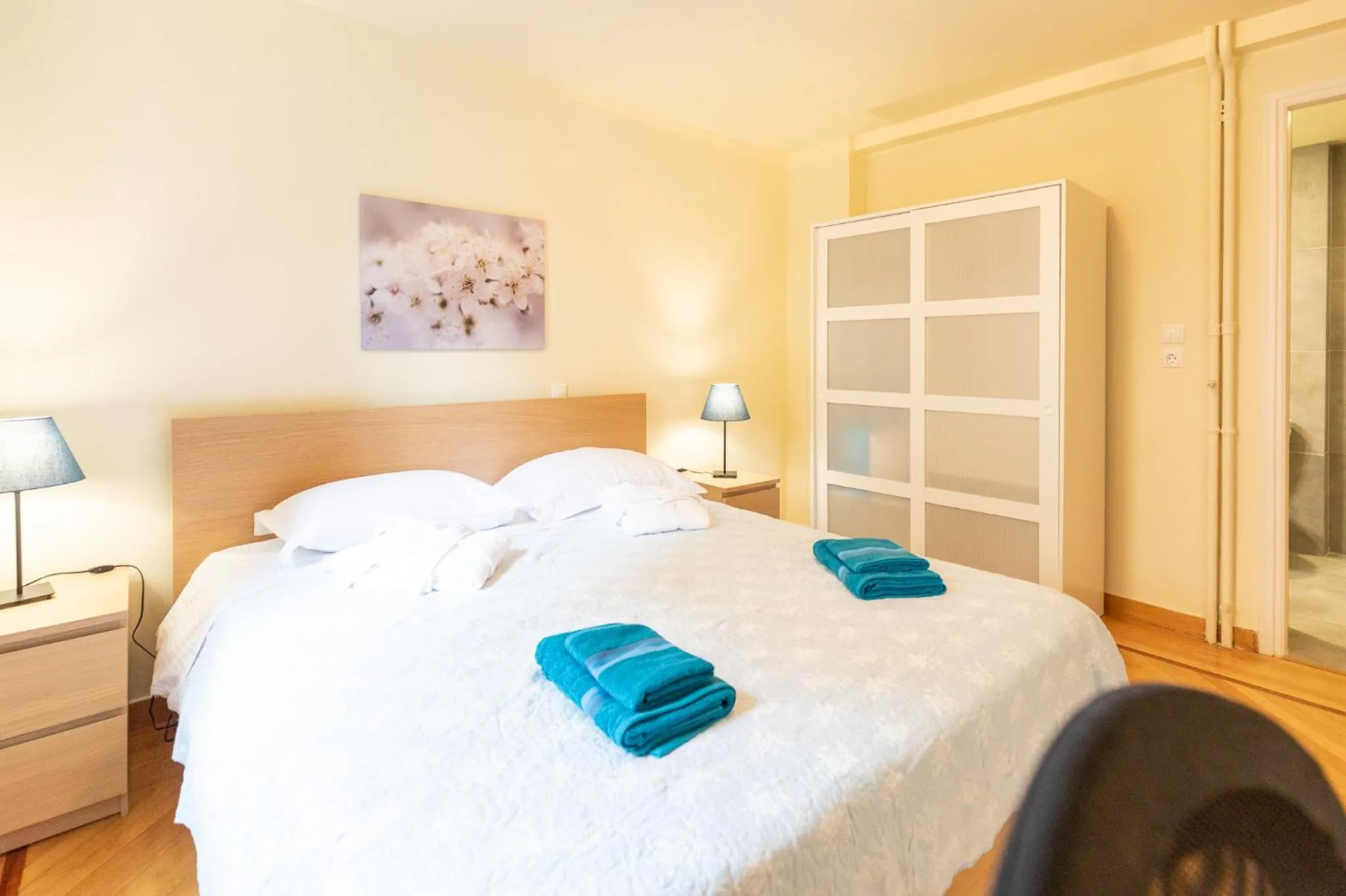 One-Bedroom Apartment in Athens Kyniska Urban Apartment