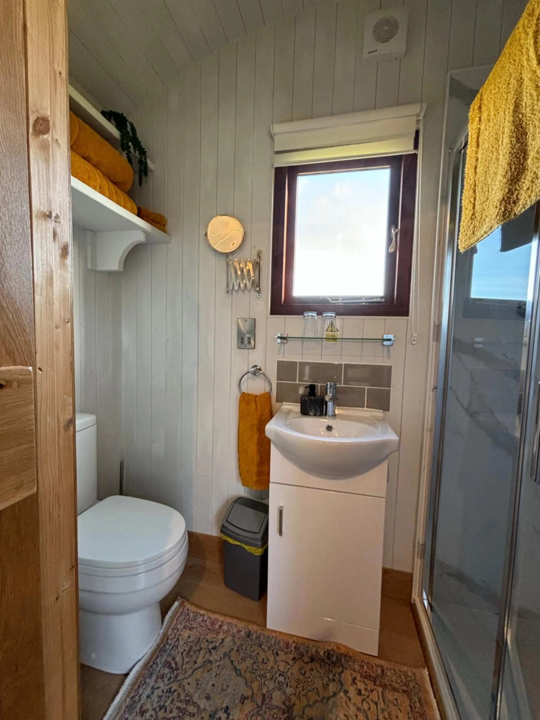 Bathroom in Bron Hafren