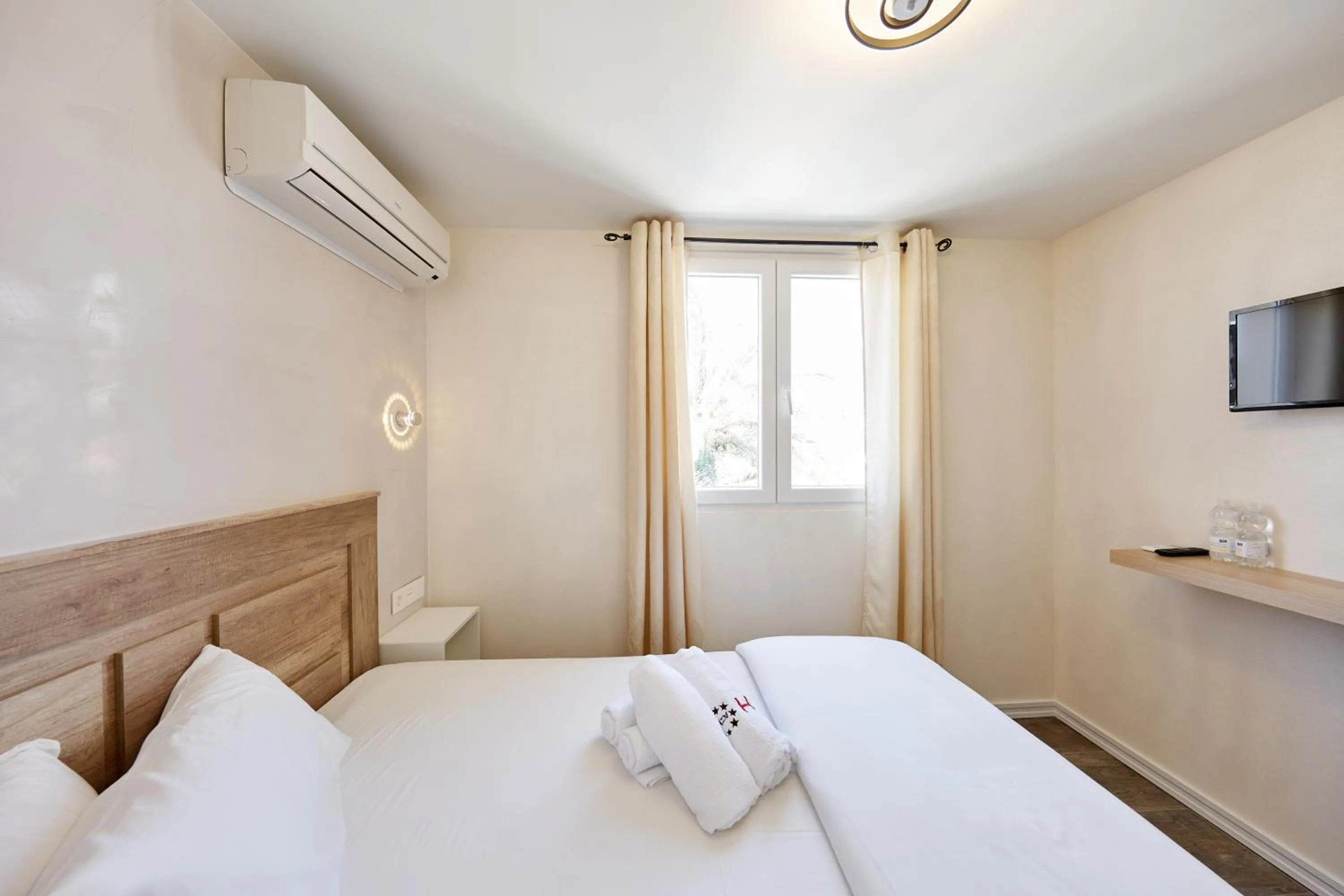 Bed in Amor de Helene