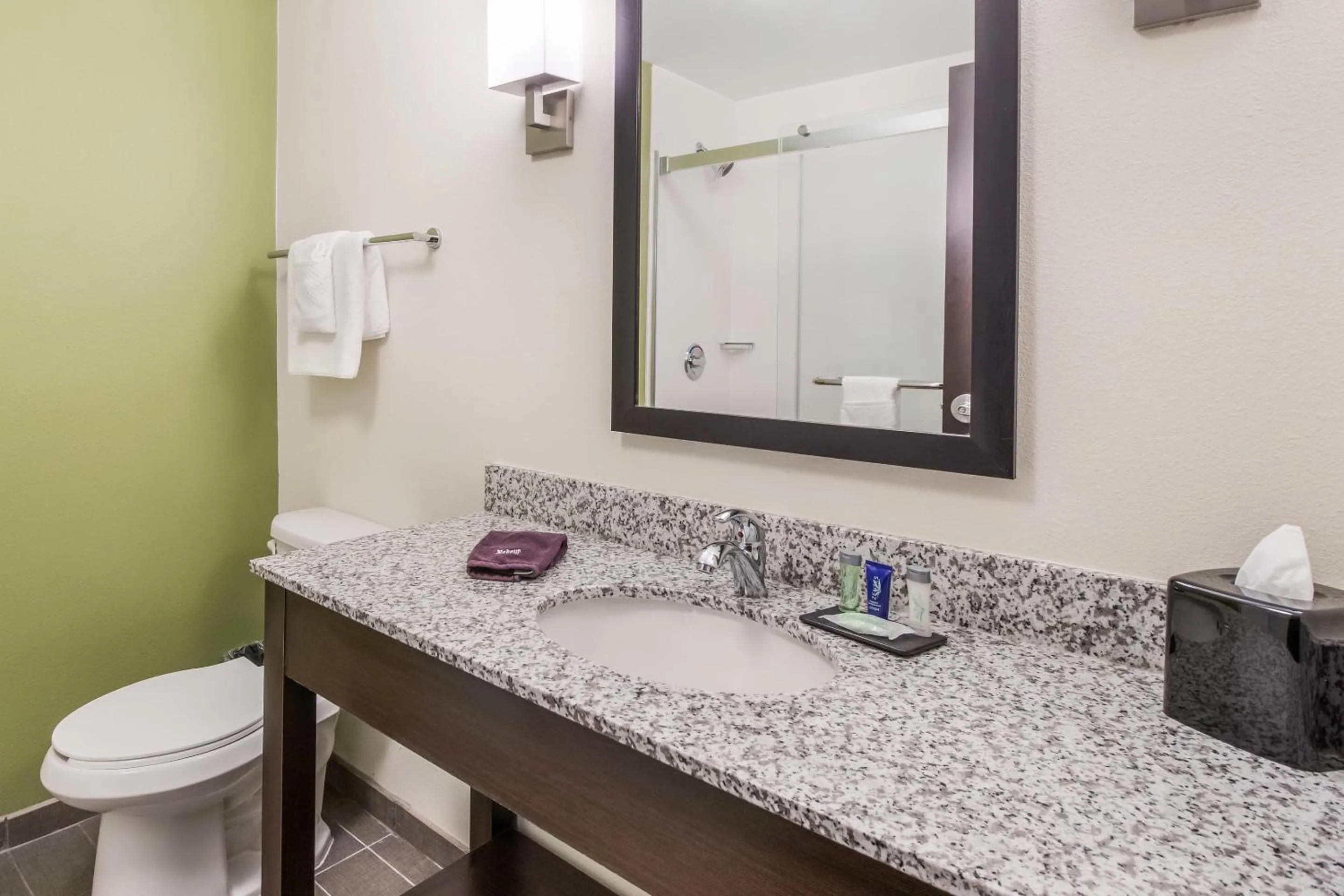 Bedroom in Sleep Inn at Discovery Park of America