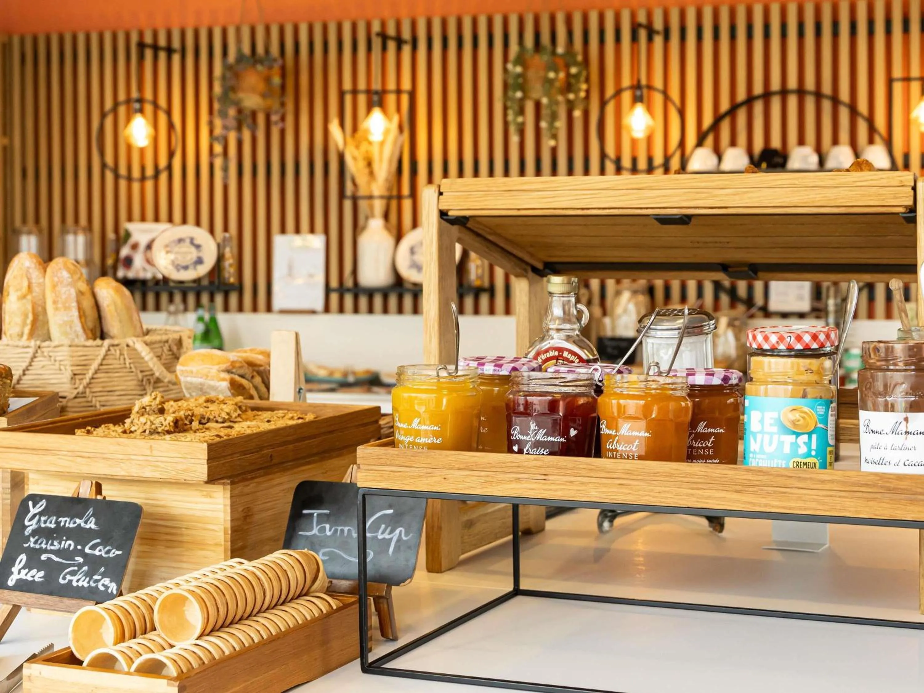 Breakfast in Novotel Suites Lille Europe