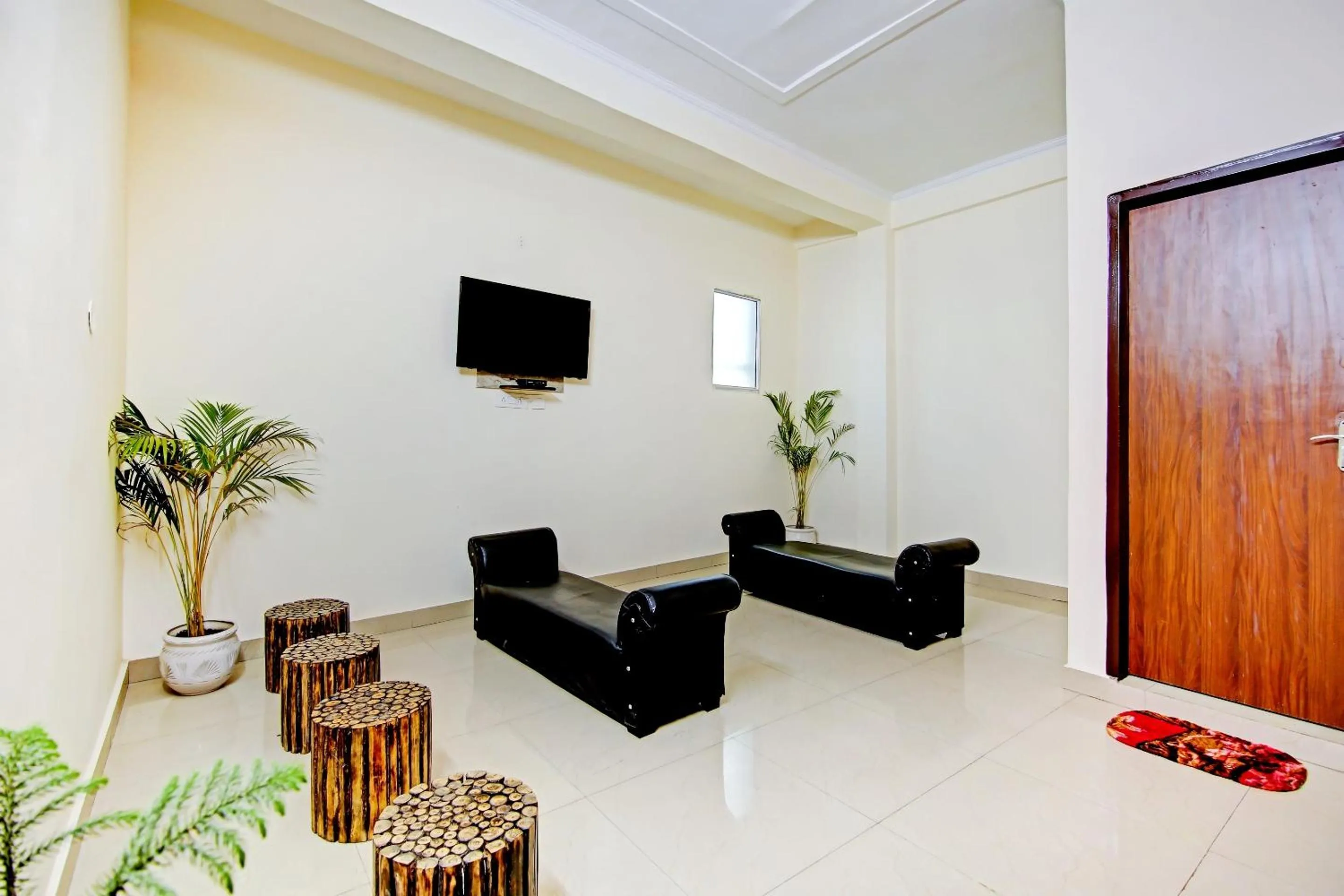 Lobby or reception in Super Hotel O SKY INN