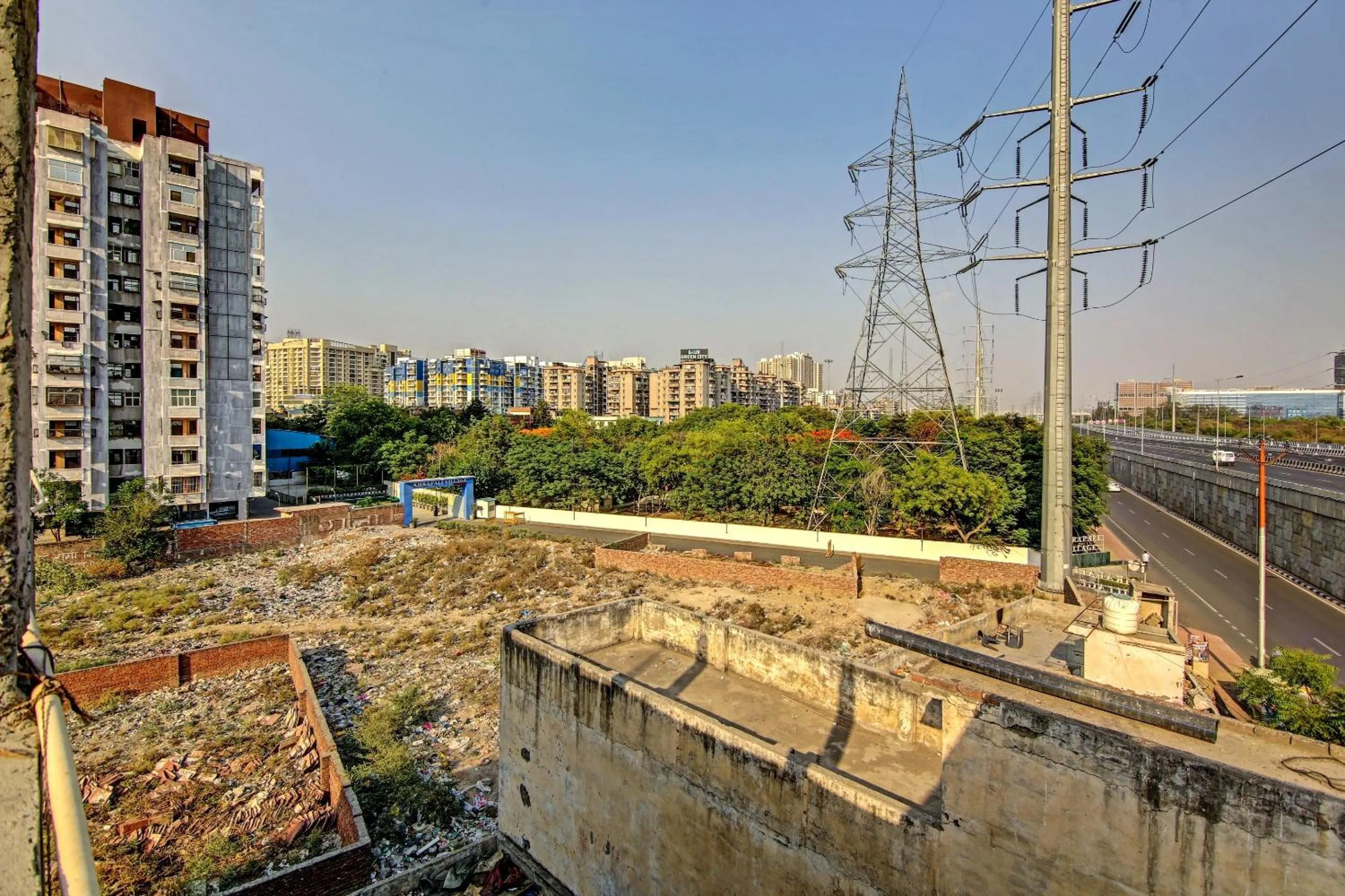 Facade/entrance in Super Hotel O SKY INN
