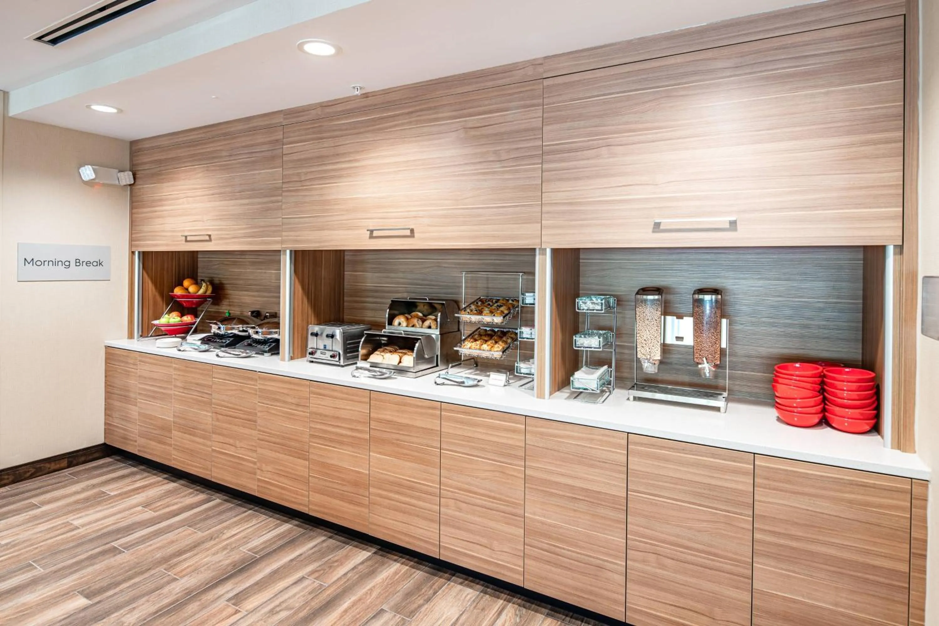 Breakfast in TownePlace Suites Austin South