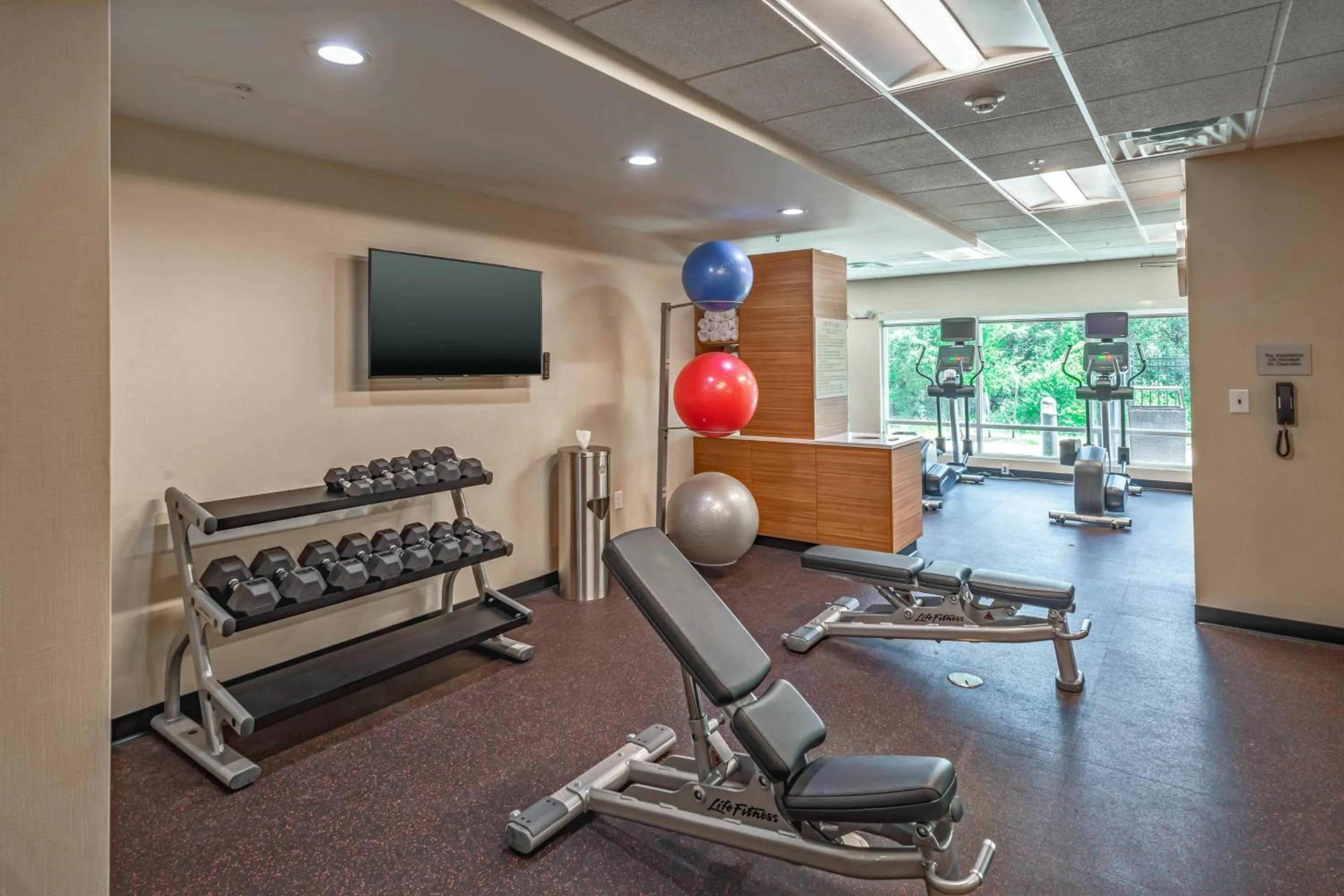 Fitness centre/facilities in TownePlace Suites Austin South