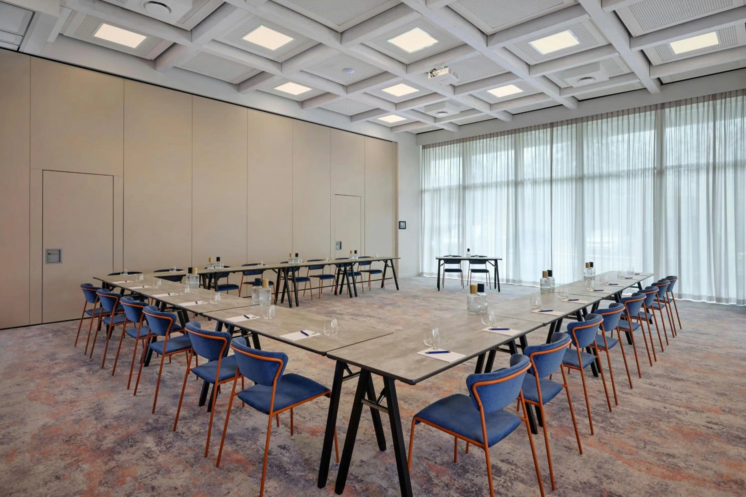 Meeting/conference room in Residence Inn by Marriott Ghent