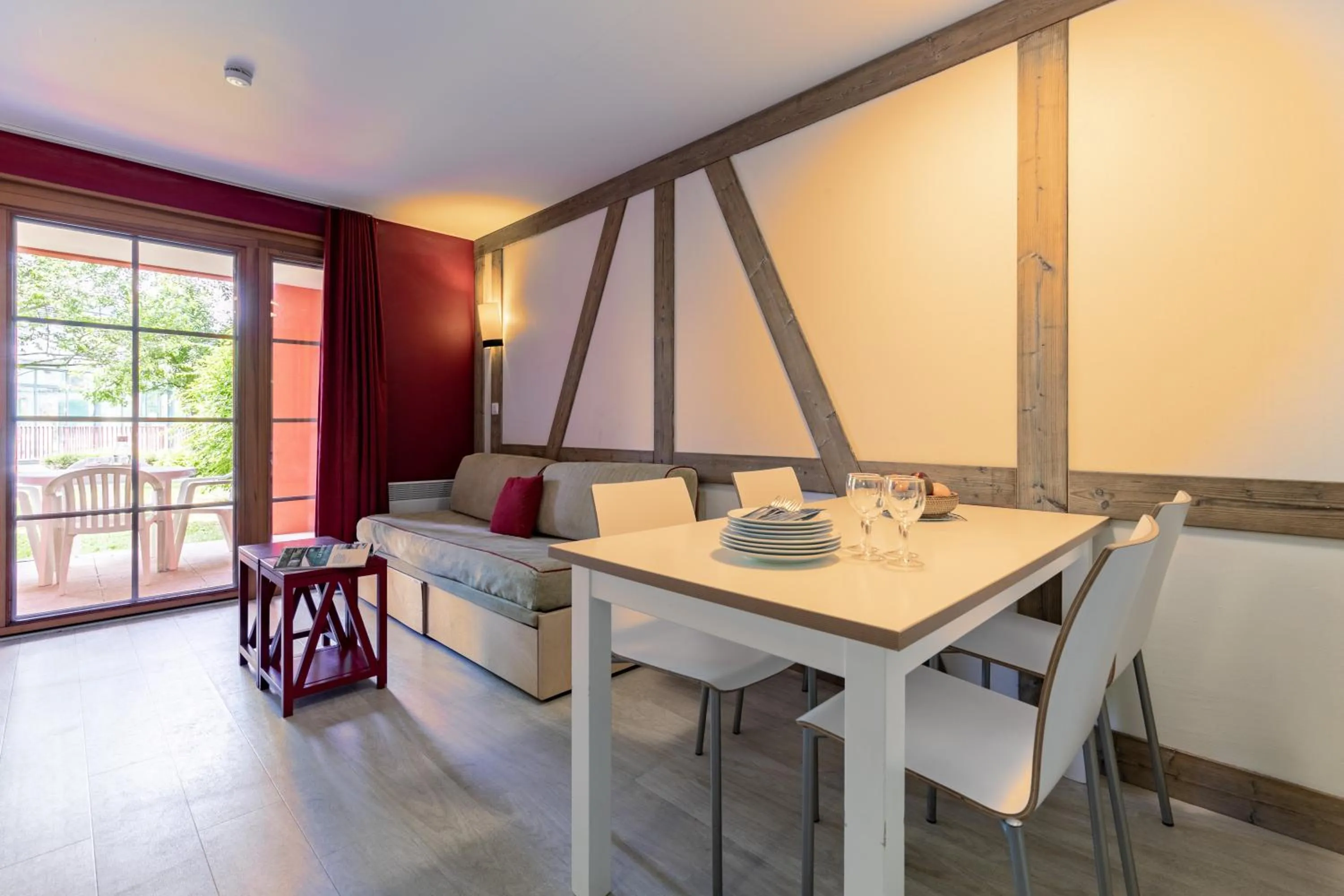 Patio in Résidence Pierre & Vacances Le Clos d'Eguisheim