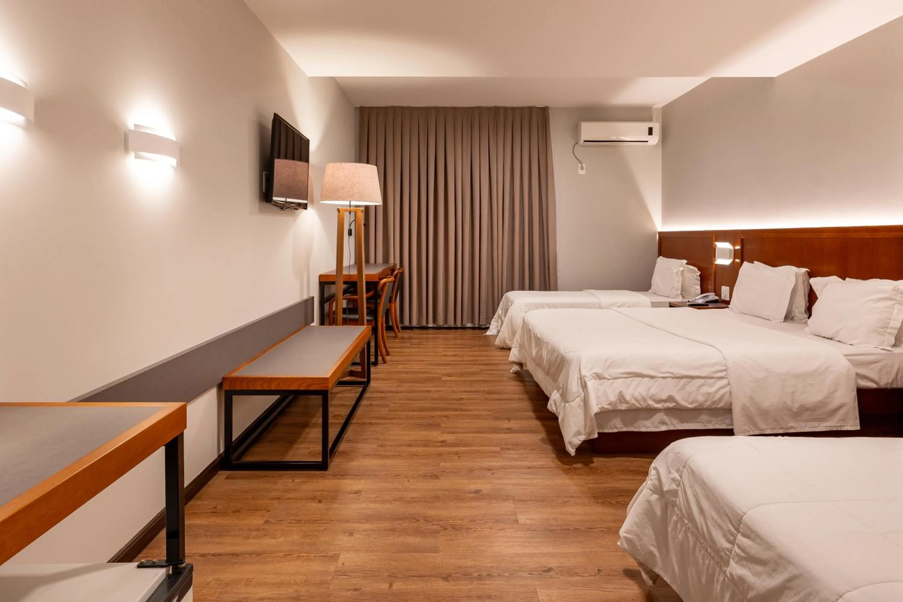 Bedroom, Bed in Monthez Hotel & Eventos