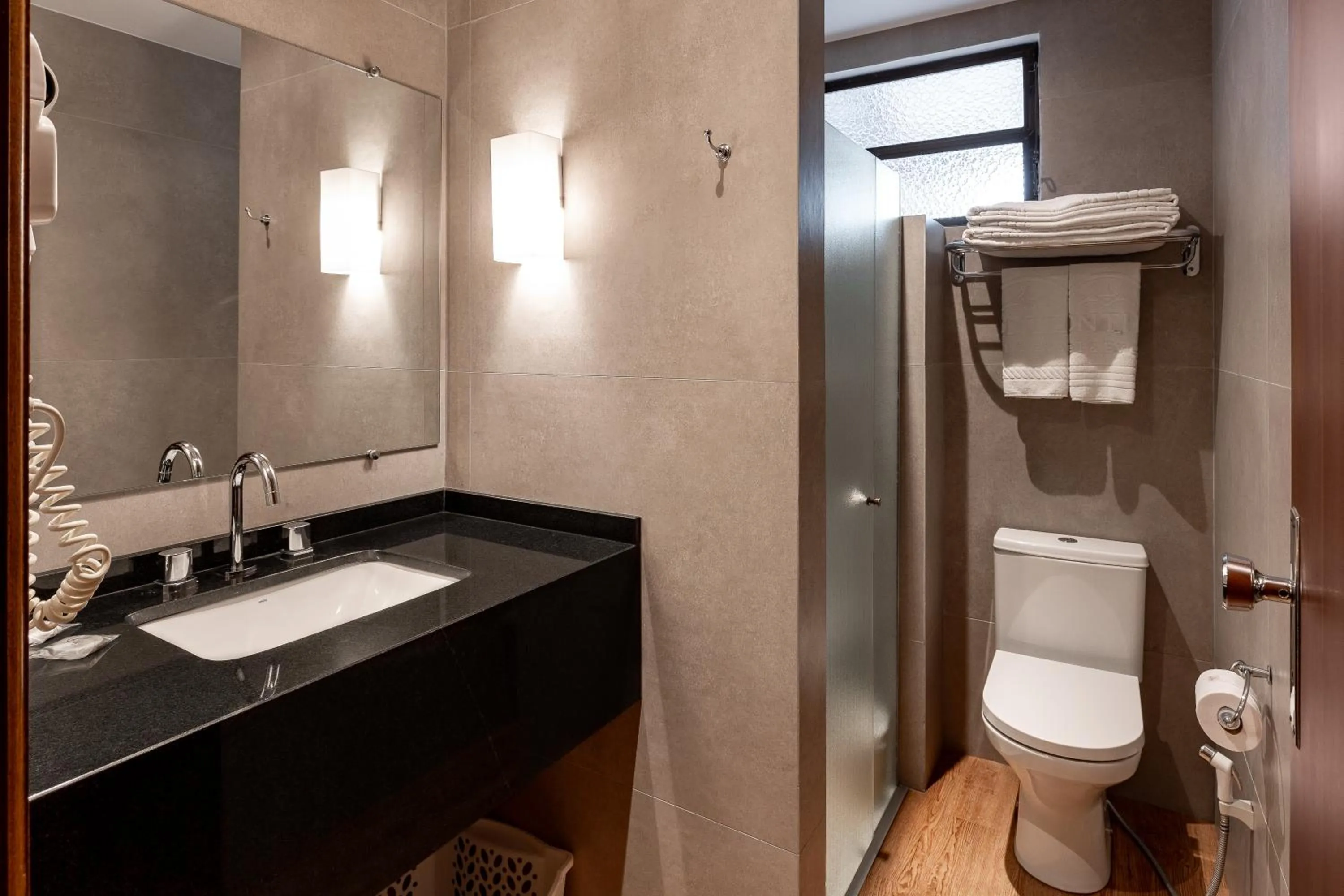 Monthez Hotel & Eventos