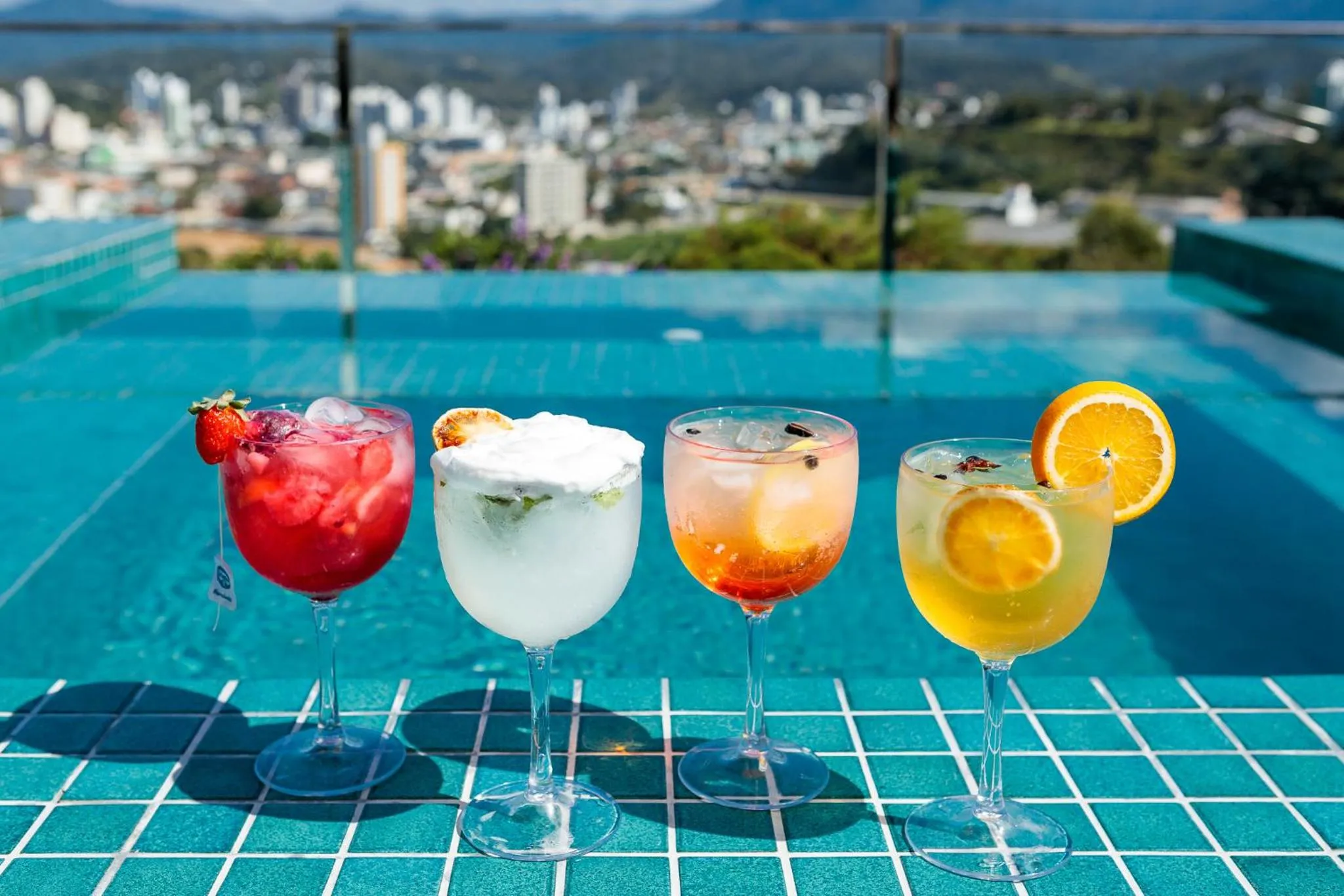 Food and drinks in Monthez Hotel & Eventos