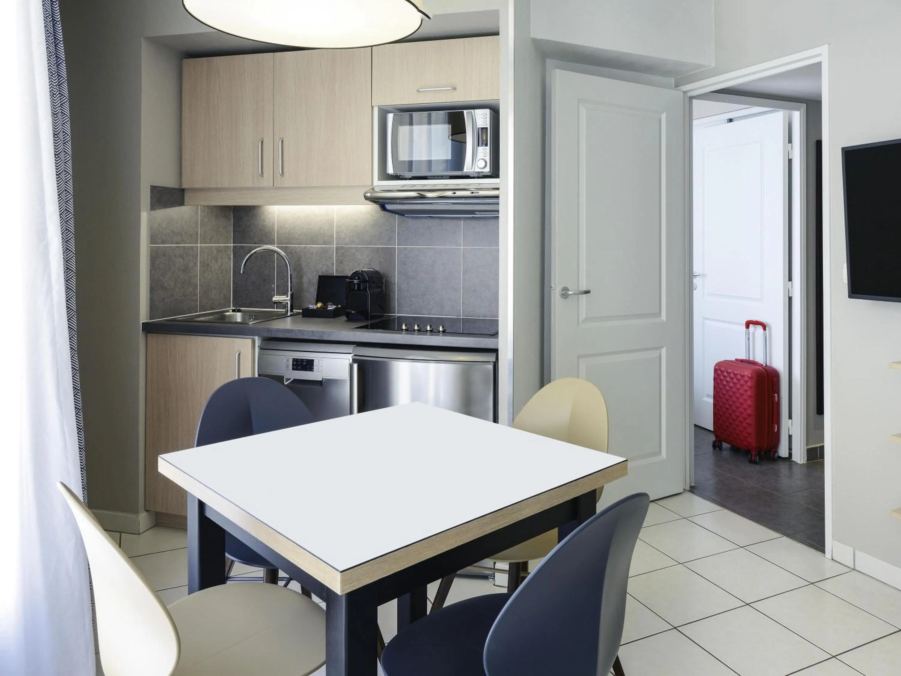 Bedroom in Aparthotel Adagio Monaco Monte Cristo