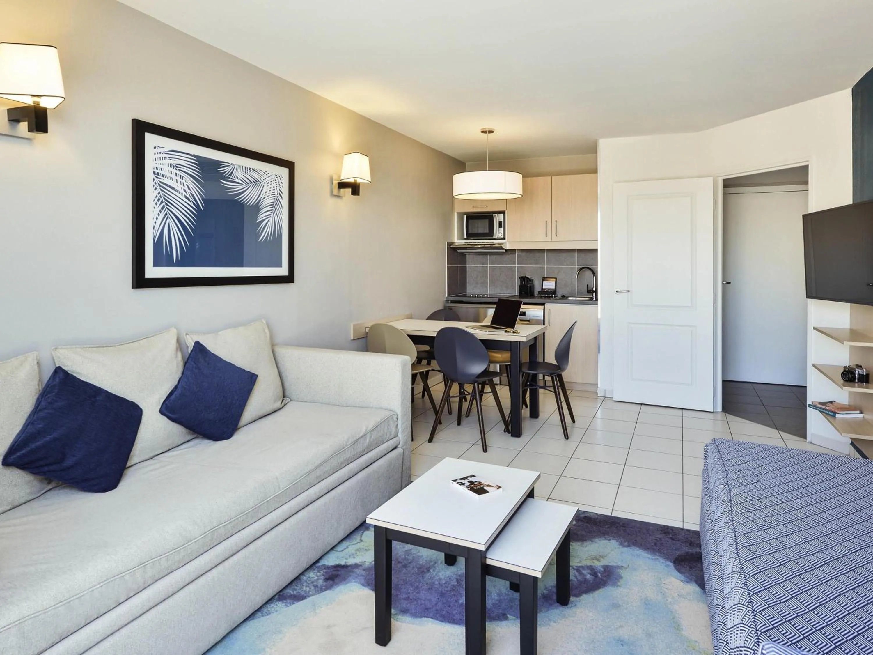 Bedroom in Aparthotel Adagio Monaco Monte Cristo