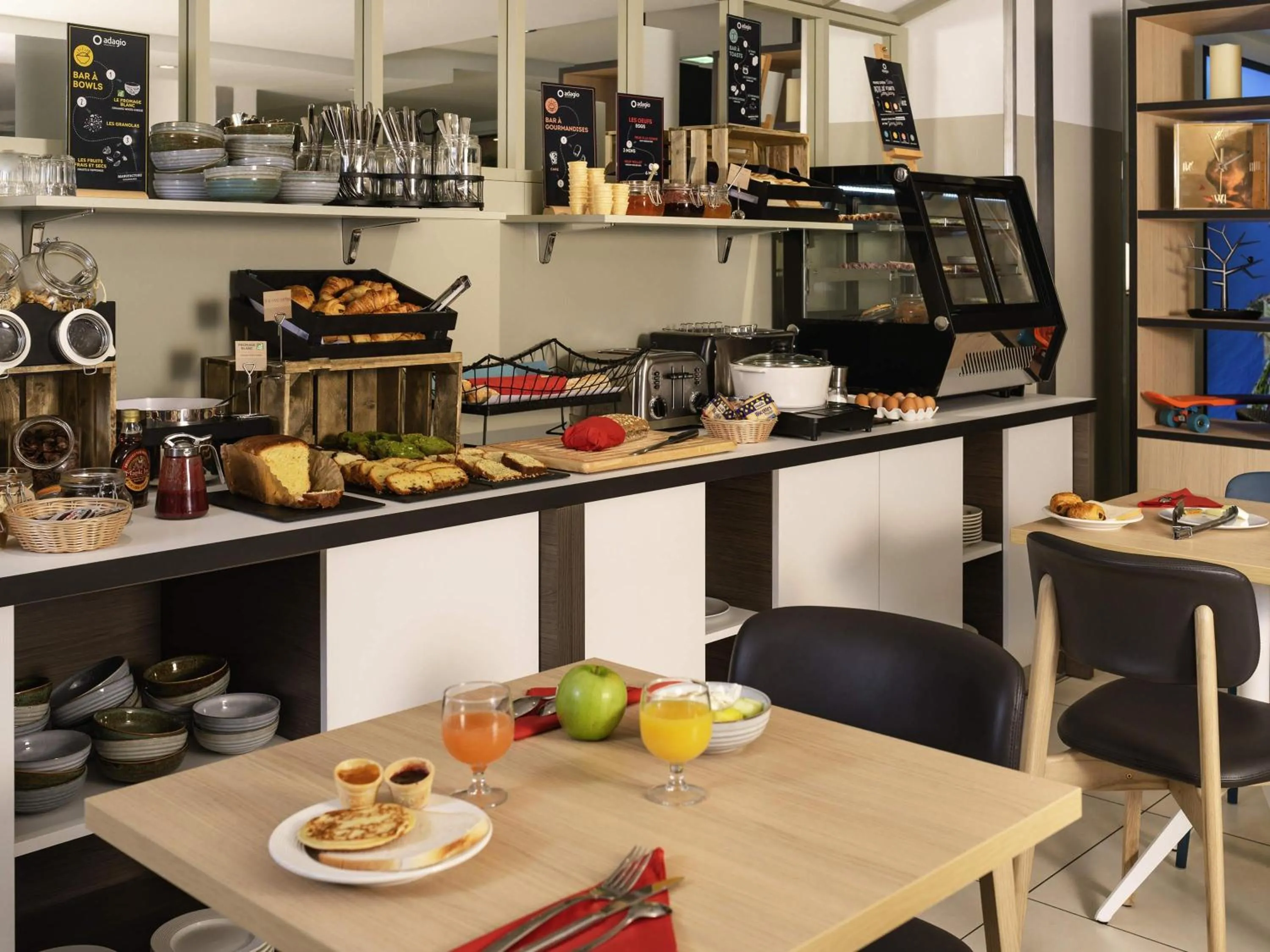 Breakfast in Aparthotel Adagio Monaco Monte Cristo