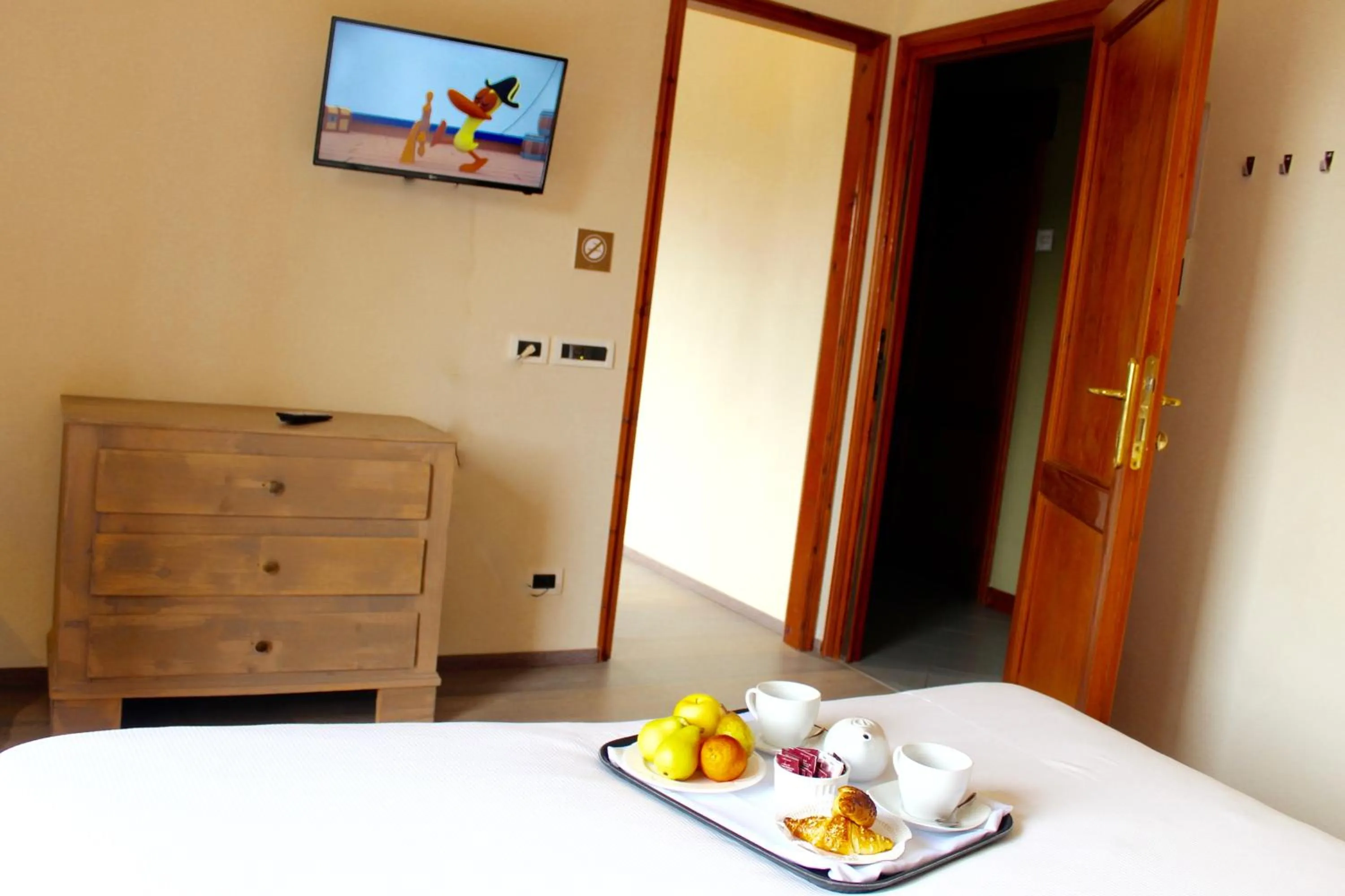 Bedroom, Bed in Hotel Miramonti Family & SPA